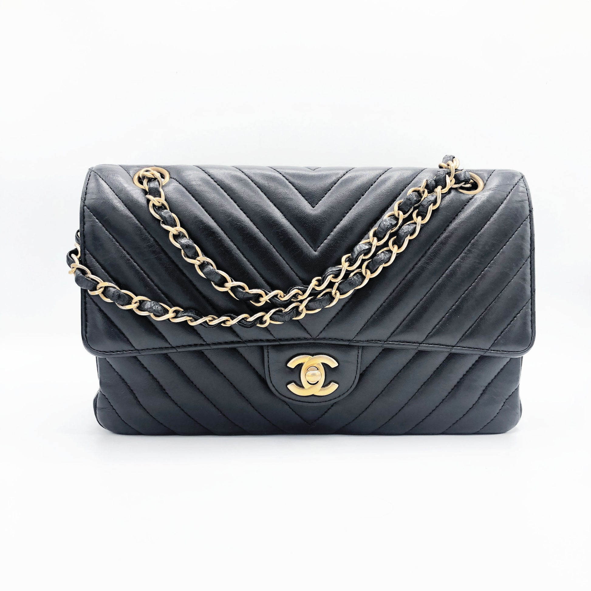 Sac Chanel Classique/Timeless medium 11.12 chevron noir