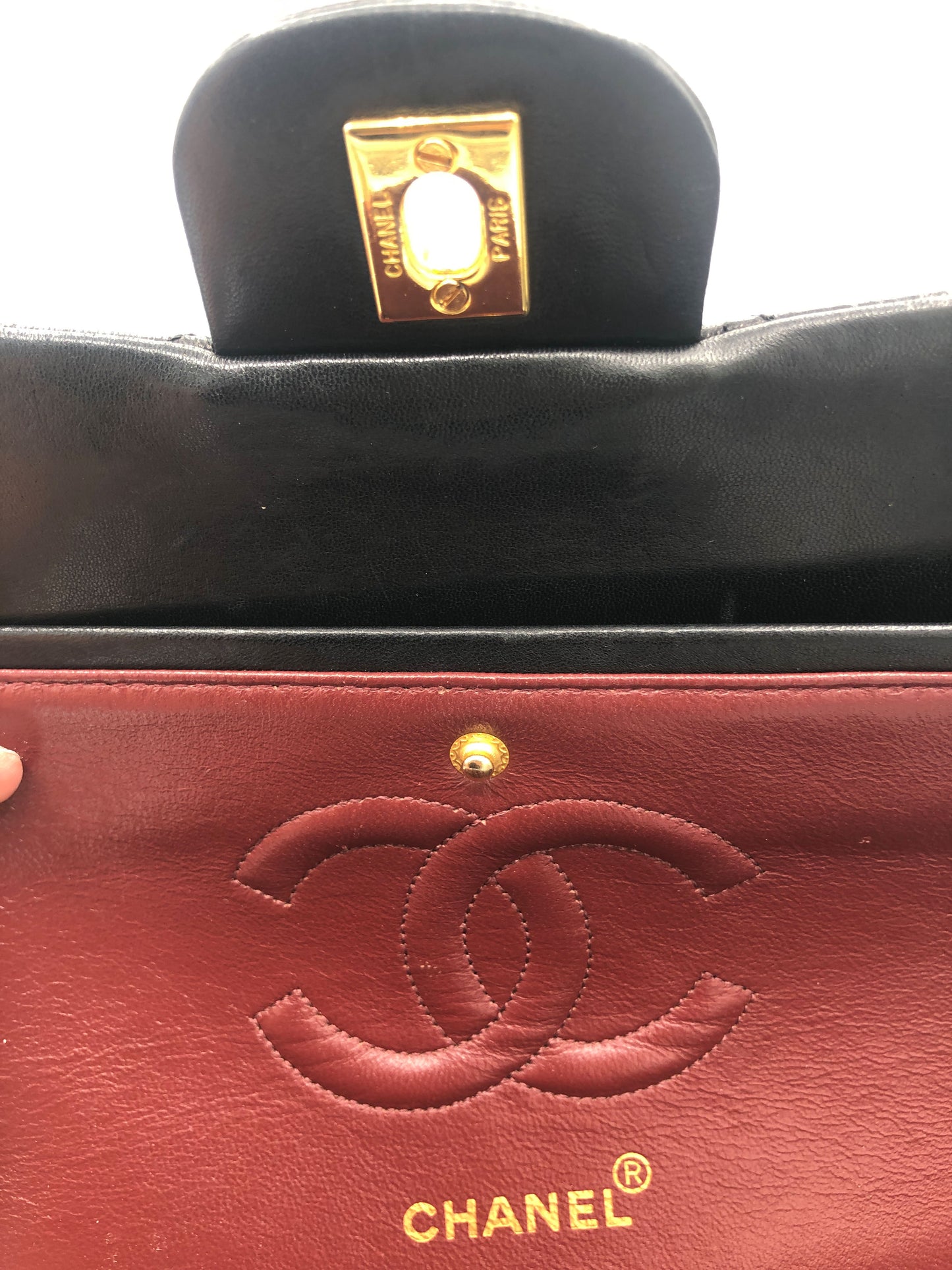 Sac Chanel Classique / Timeless 25 Vintage en cuir noir