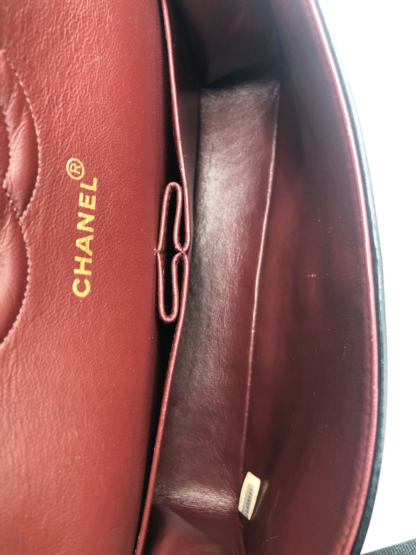 Sac Chanel Classique / Timeless 25 Vintage en cuir noir