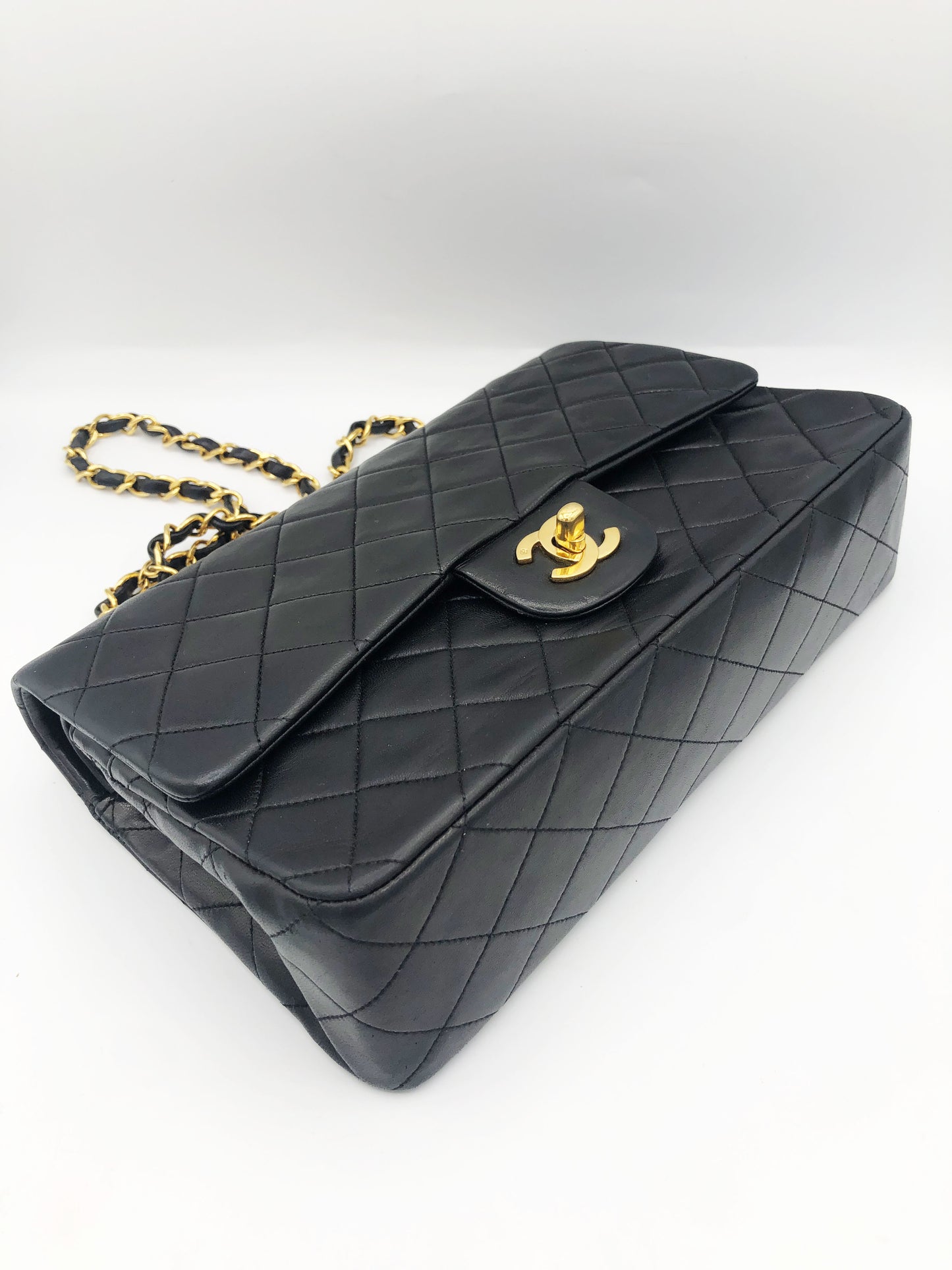 SAC CHANEL BANDOULIERE TIMELESS / CLASSIQUE AGNEAU NOIR