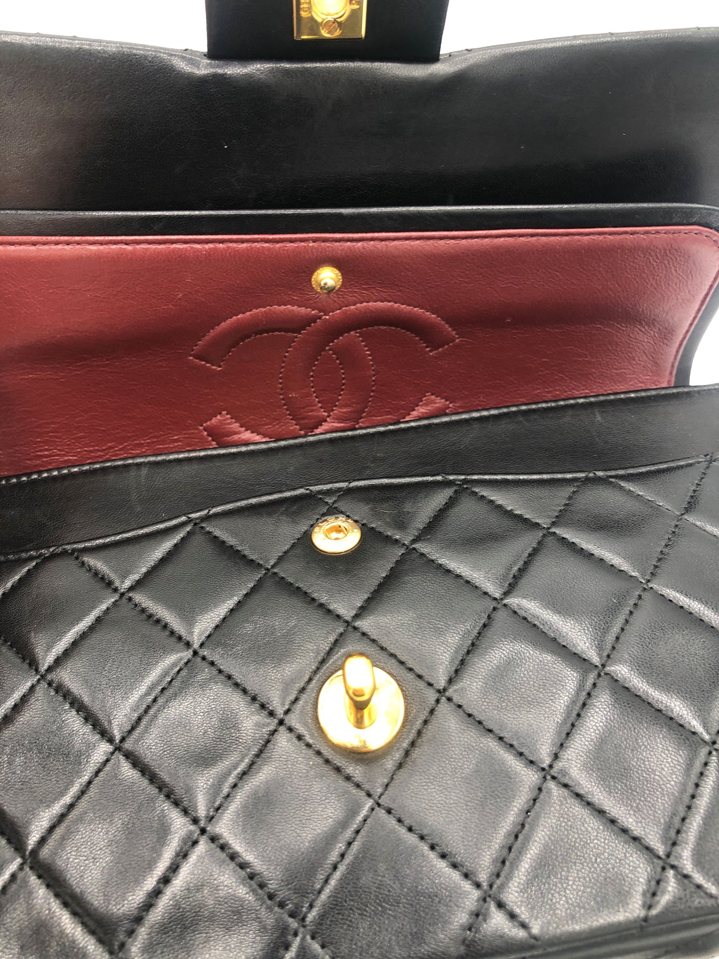 Sac Chanel Classique / Timeless 25 Vintage en cuir noir