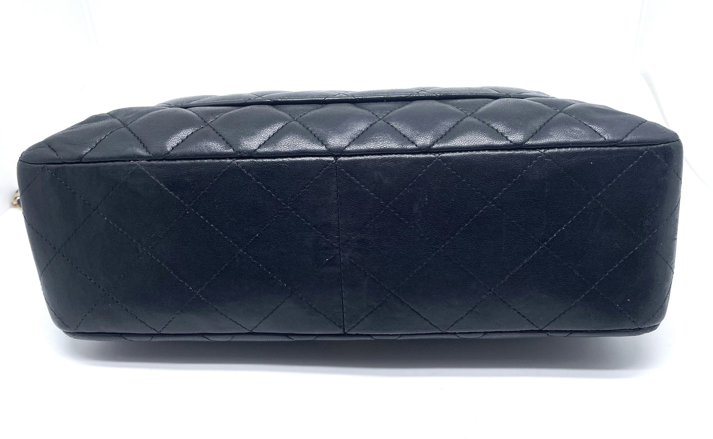 Sac à main rabat chanel Jumbo single flap en cuir noir d'agneau - Soline