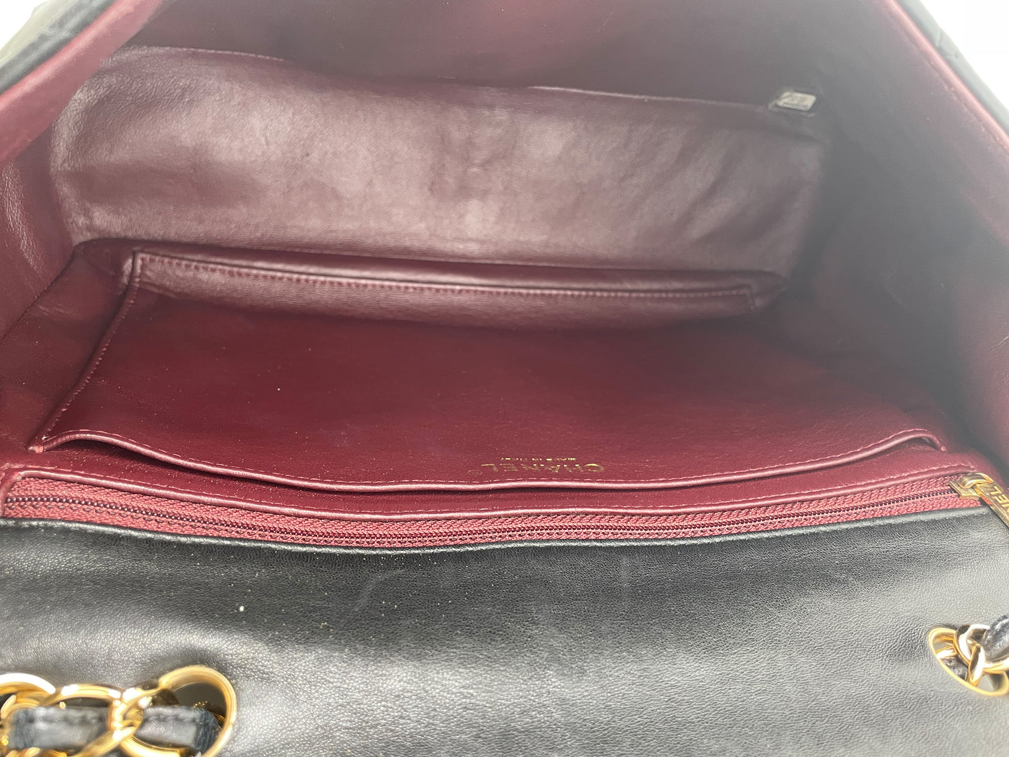 Sac à main rabat chanel Jumbo single flap en cuir noir d'agneau - Soline