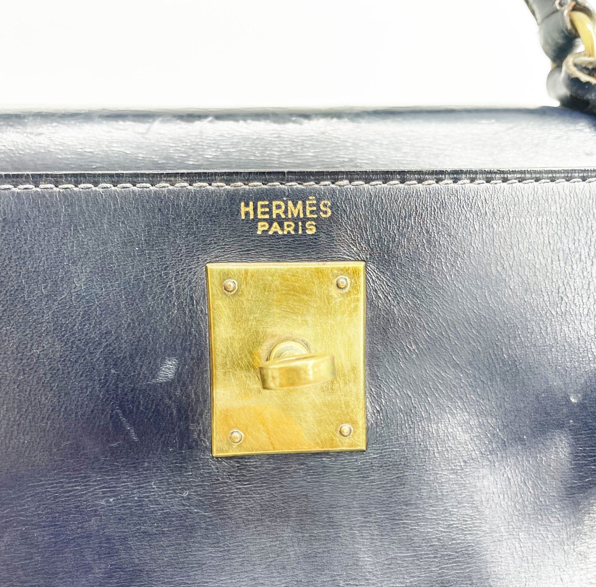 Sac Vintage Hermès Kelly 28 bleu marine en cuir de box - Soline