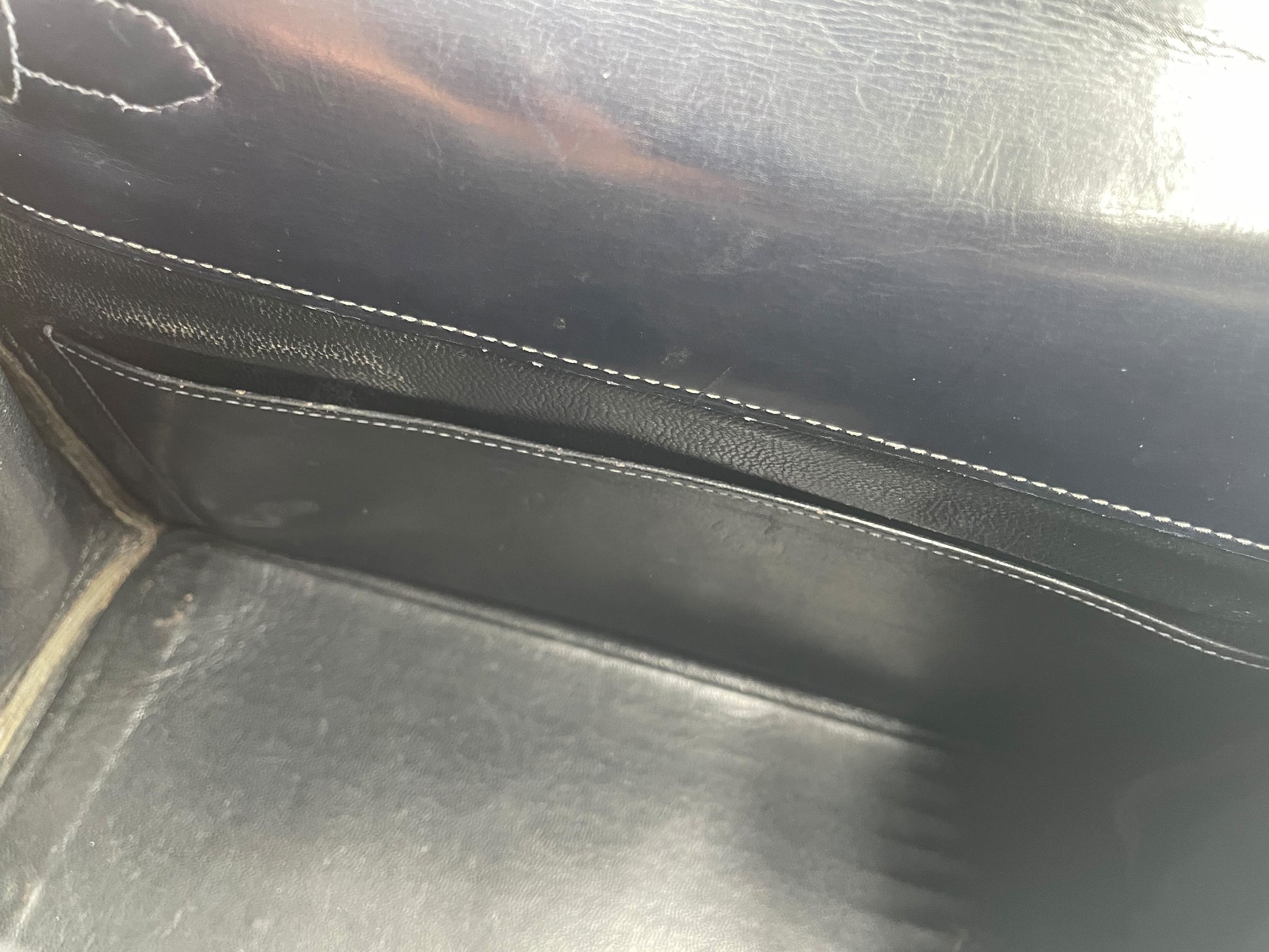 Sac Vintage Hermès Kelly 28 bleu marine en cuir de box - Soline
