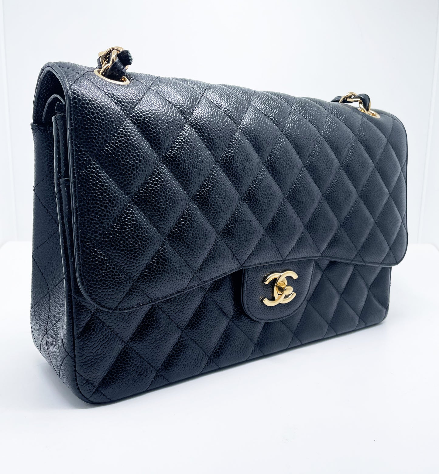 Grand Sac Classique Chanel Veau grainé et métal doré Noir - Soline