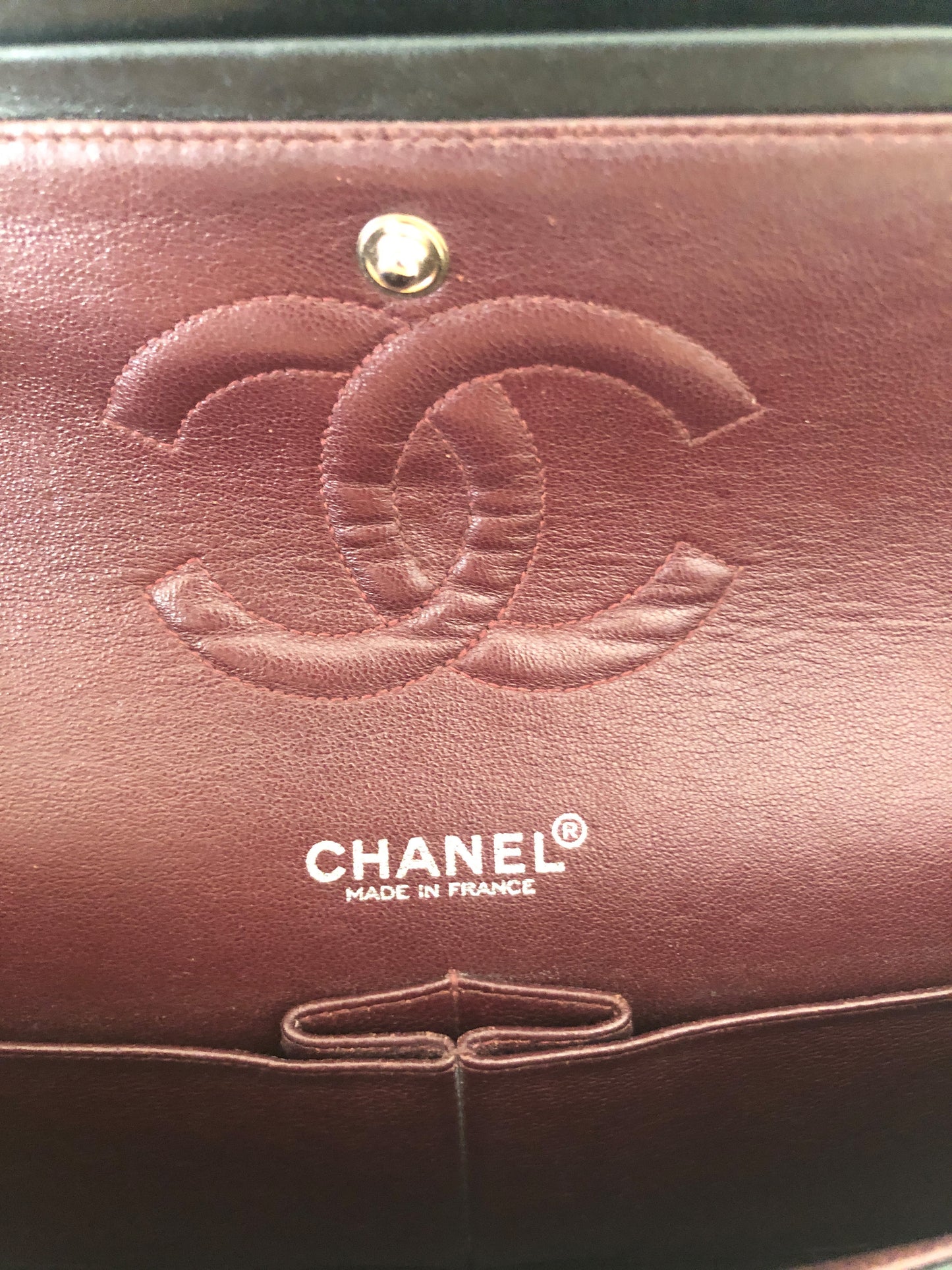 Sac Chanel Timeless médium 25 cm à double rabat en cuir d'agneau matelassé noir - Soline
