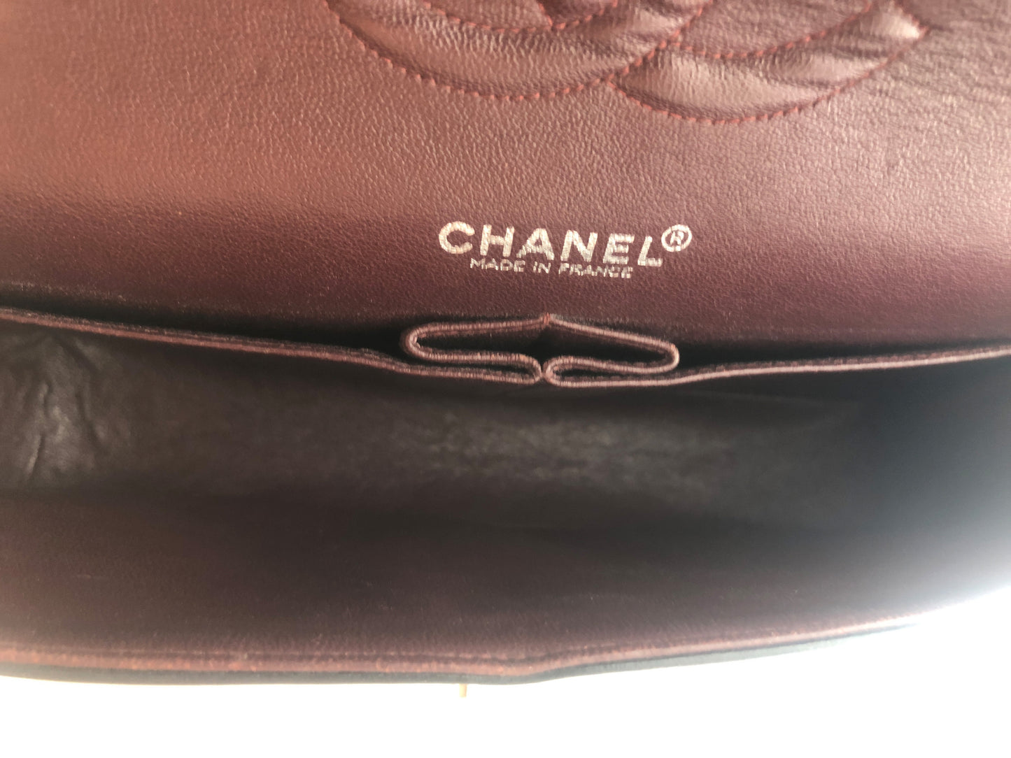 Sac Chanel Timeless médium 25 cm à double rabat en cuir d'agneau matelassé noir - Soline