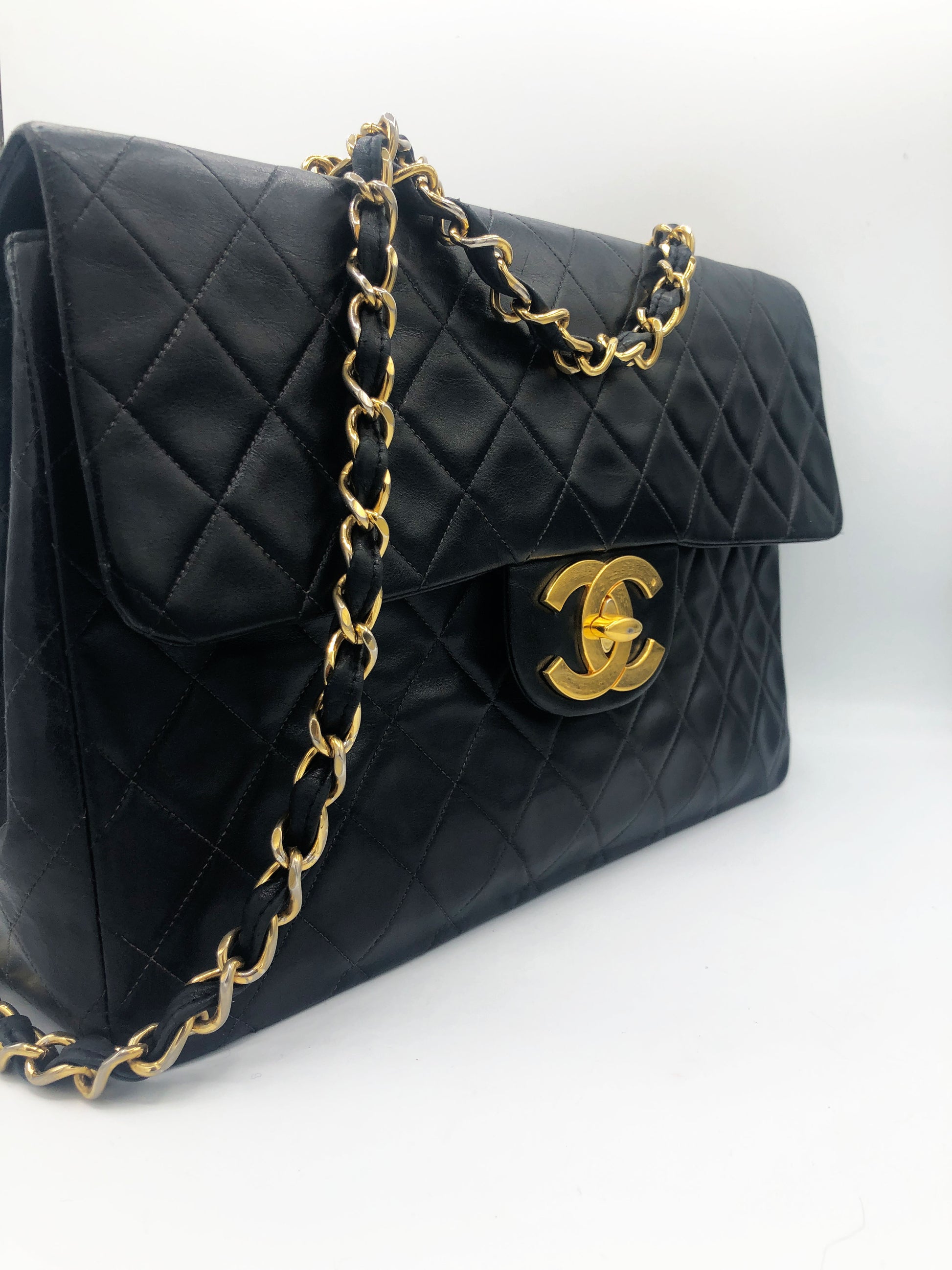 Sac chanel Maxi Jumbo noir timeless