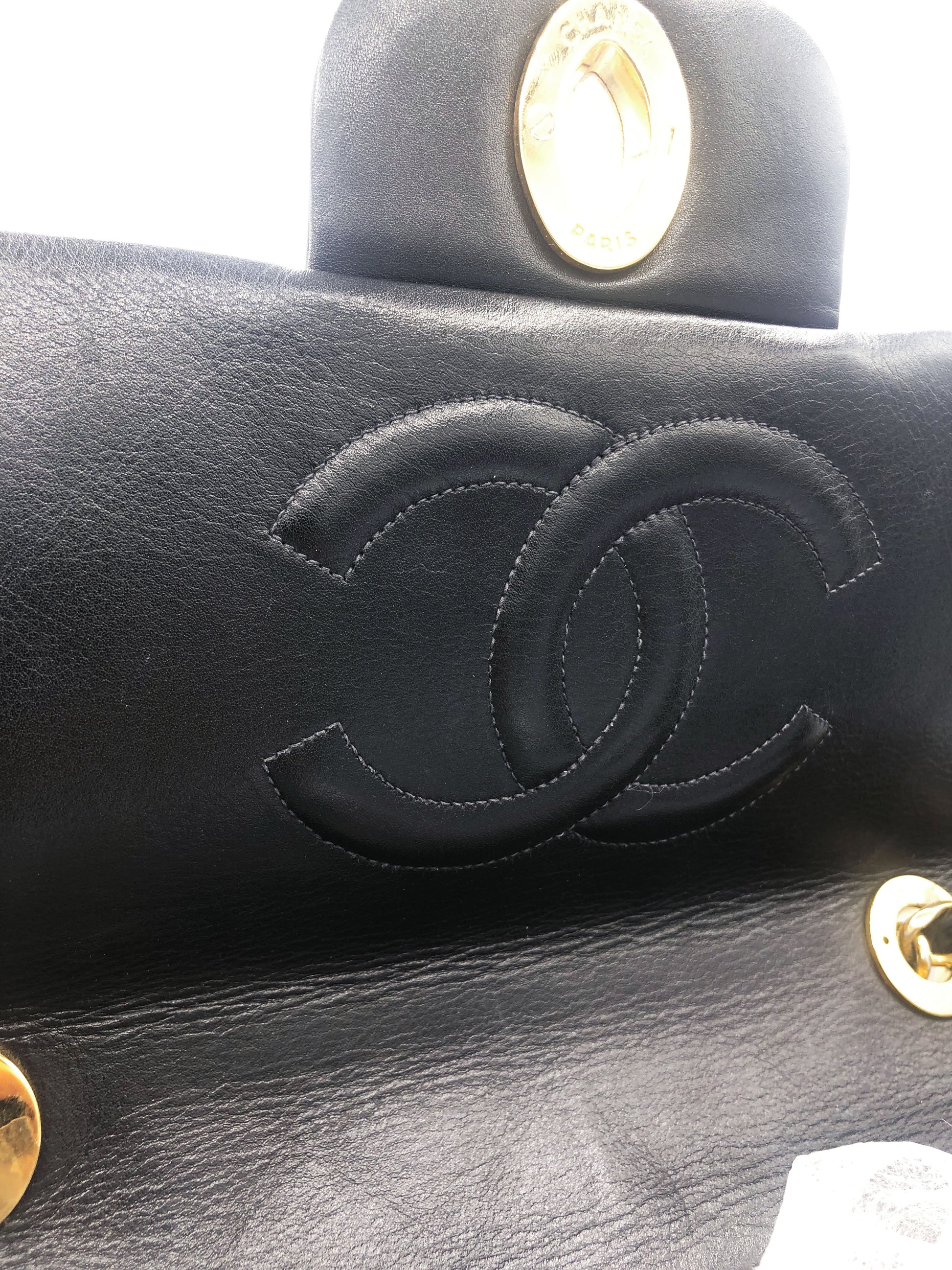 Sac chanel Maxi Jumbo noir timeless