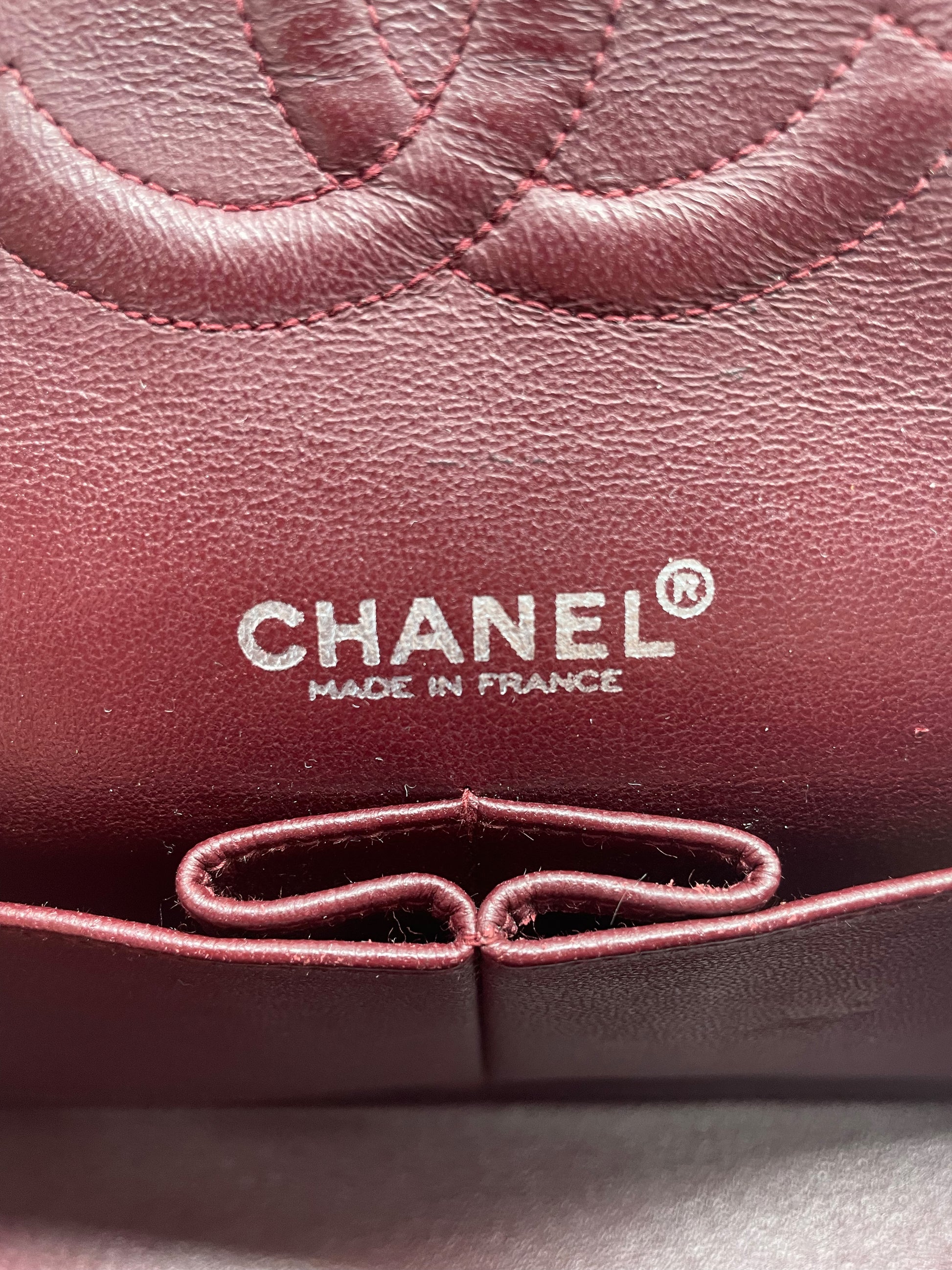 Sac Chanel Timeless médium 25 cm à double rabat en cuir d'agneau matelassé noir - Soline