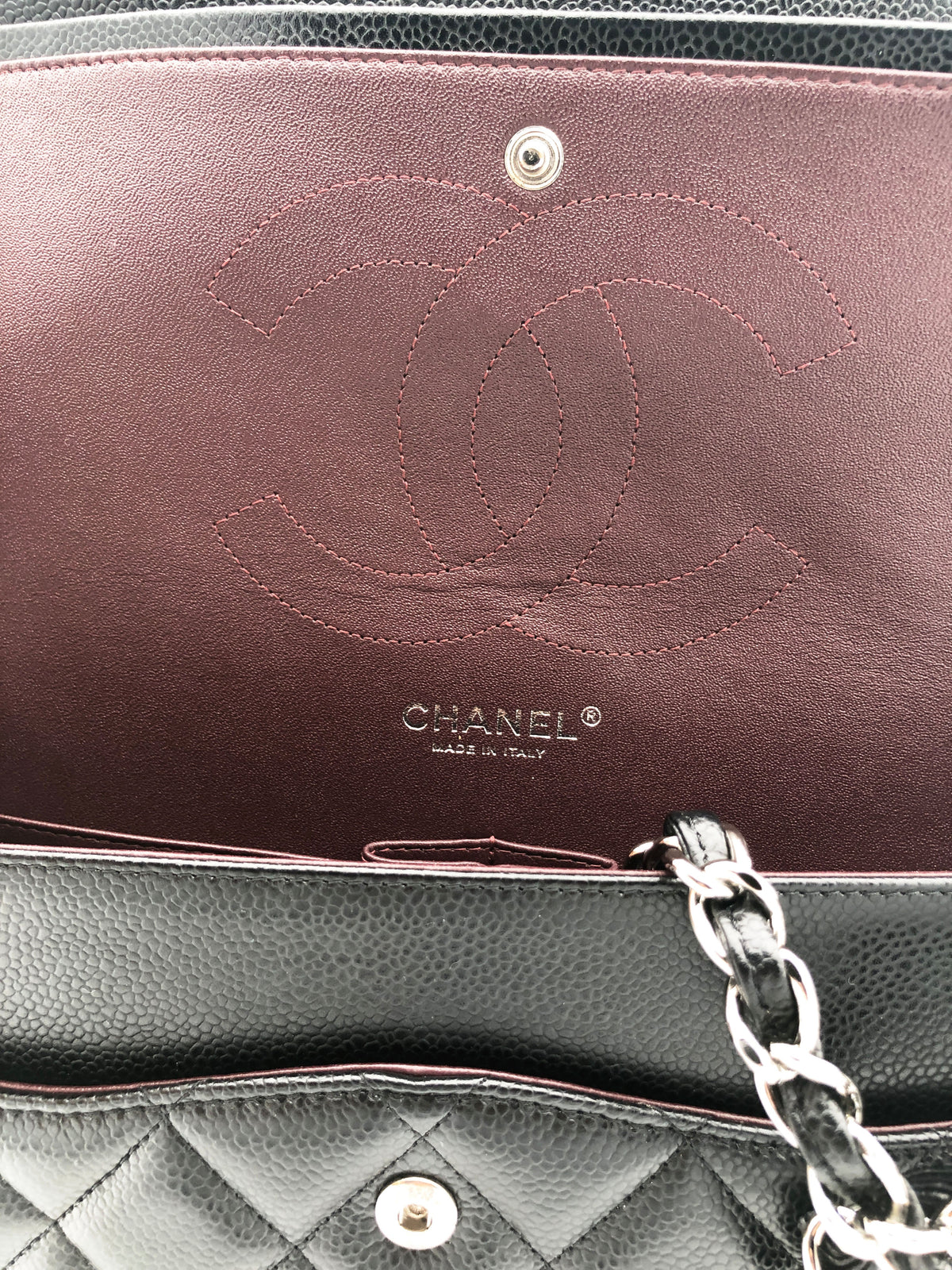 Chanel sac à bandoulière timeless / classique jumbo noir cuir caviar - Soline