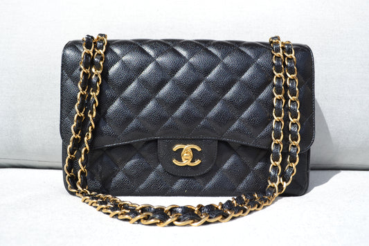 Grand sac Chanel cuir caviar