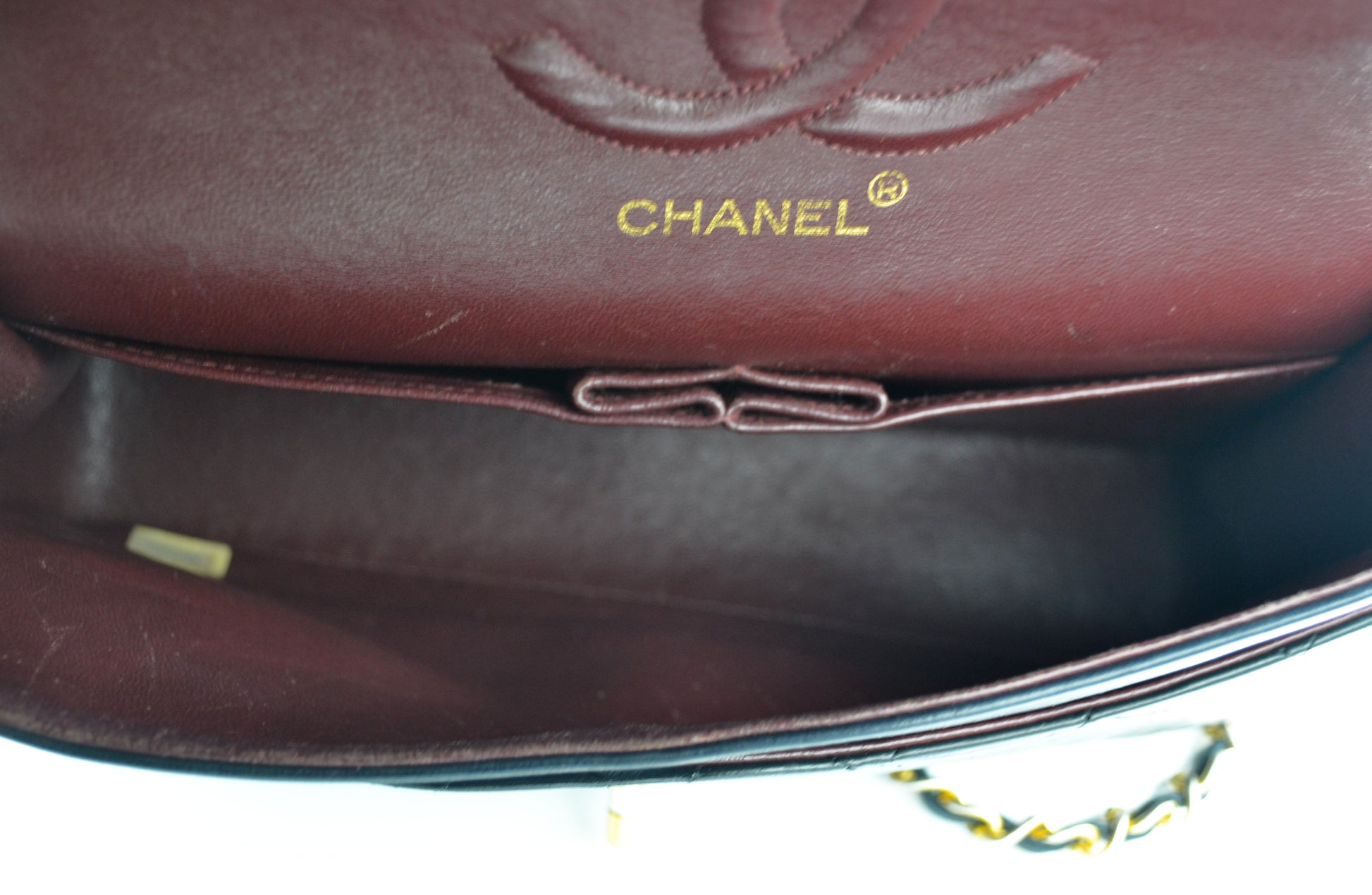 Sac Chanel Classique 25 cm vintage double rabat en cuir noir - Soline