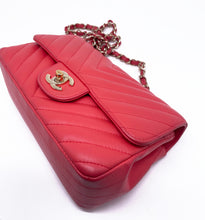 Load image into Gallery viewer, Gorgeous Chanel Timeless Bag / Classic Mini Pink Coral Chevron
