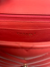 Load image into Gallery viewer, Gorgeous Chanel Timeless Bag / Classic Mini Pink Coral Chevron
