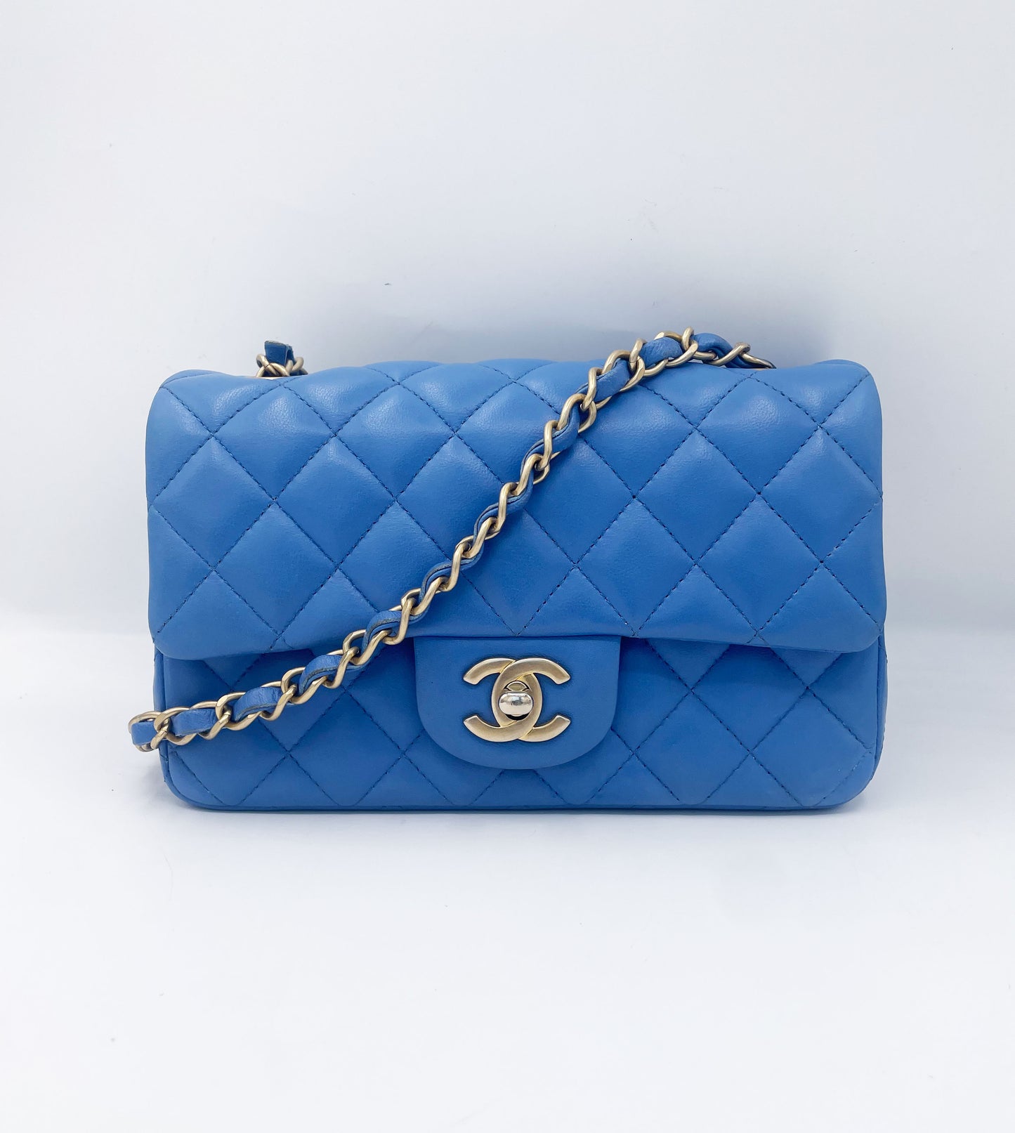 Chanel Timeless Mini Rectangulaire Agneau Bleu