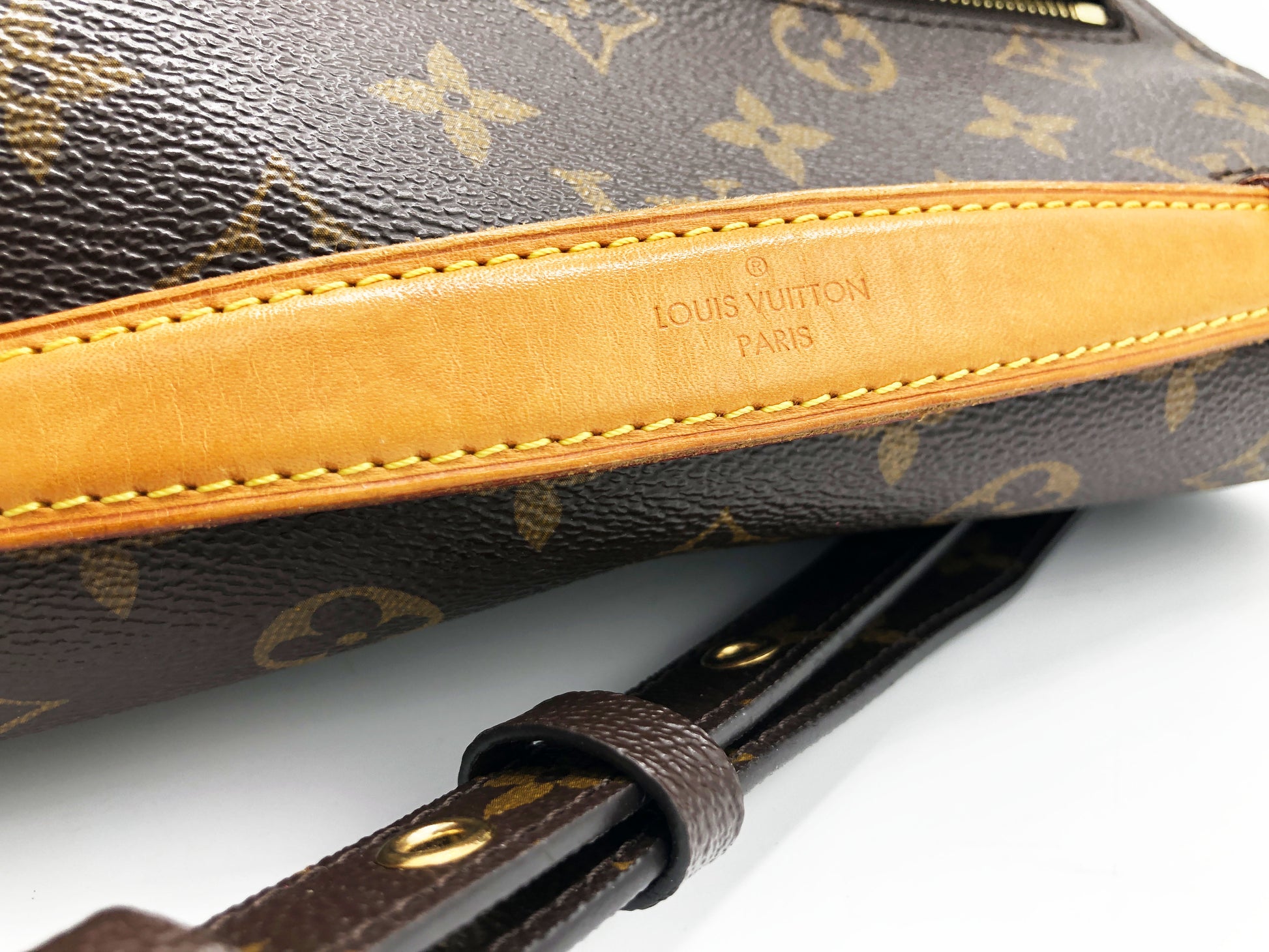 Sac à bandoulière Louis Vuitton Pochette Métis en toile monogramme