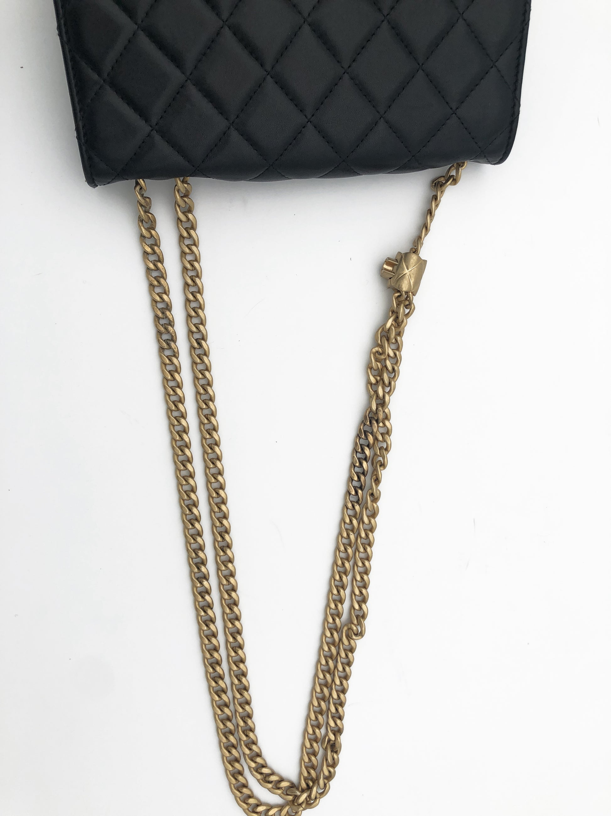 Chanel Sac bandoulière Pearl  Crush wallet on chain cuir noir