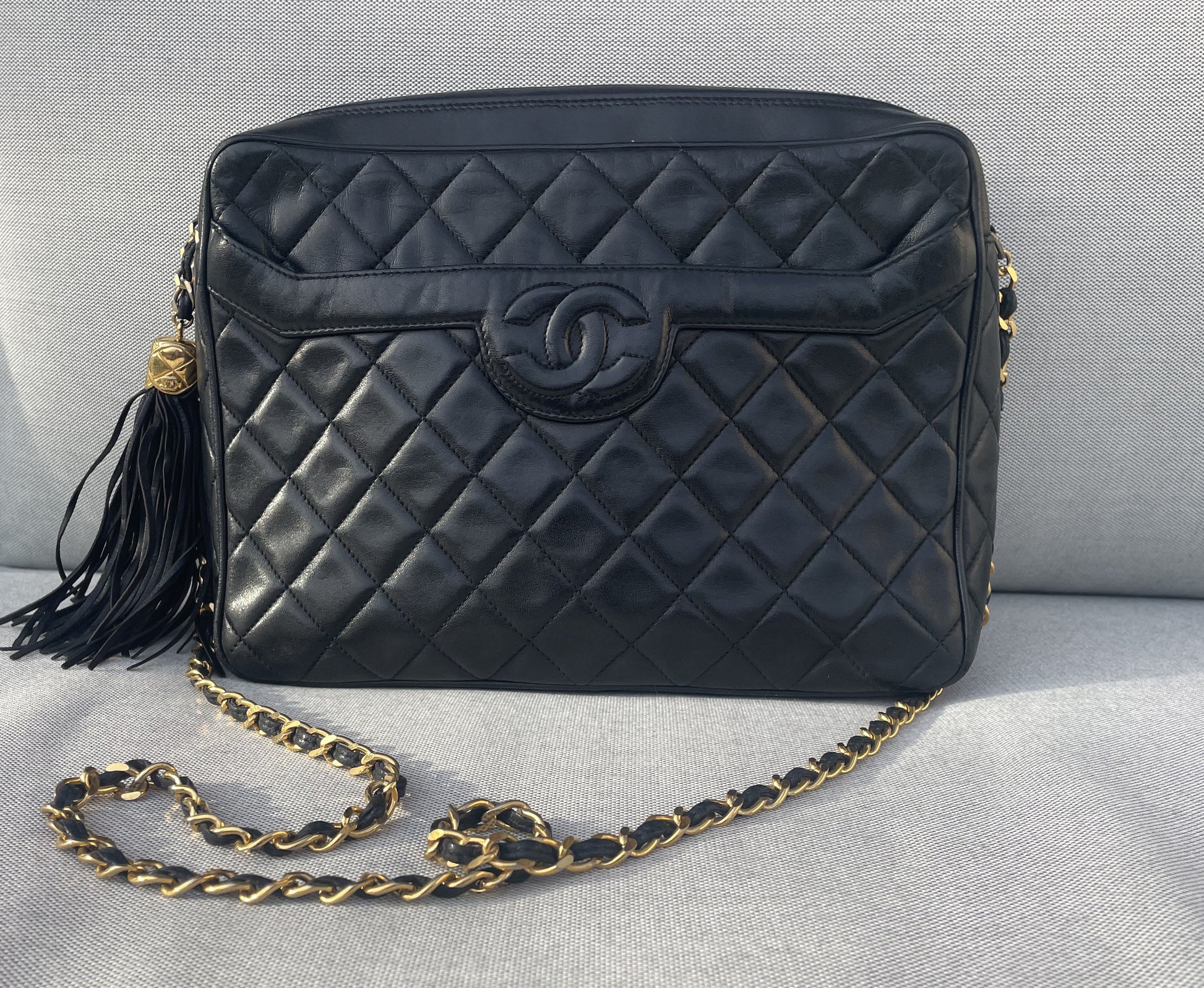 Sac Chanel Caméra 28 cm Vintage cuir noir - Soline