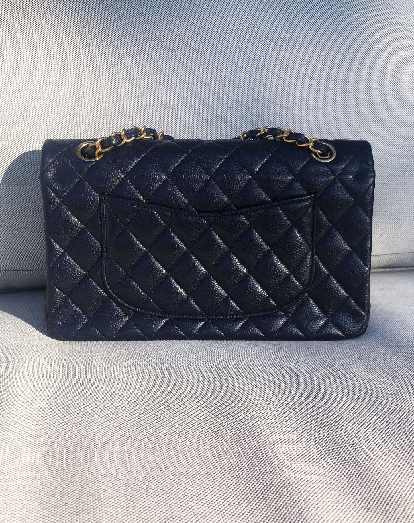 Sac Chanel classique 11.12 en Veau grainé & métal doré Bleu 