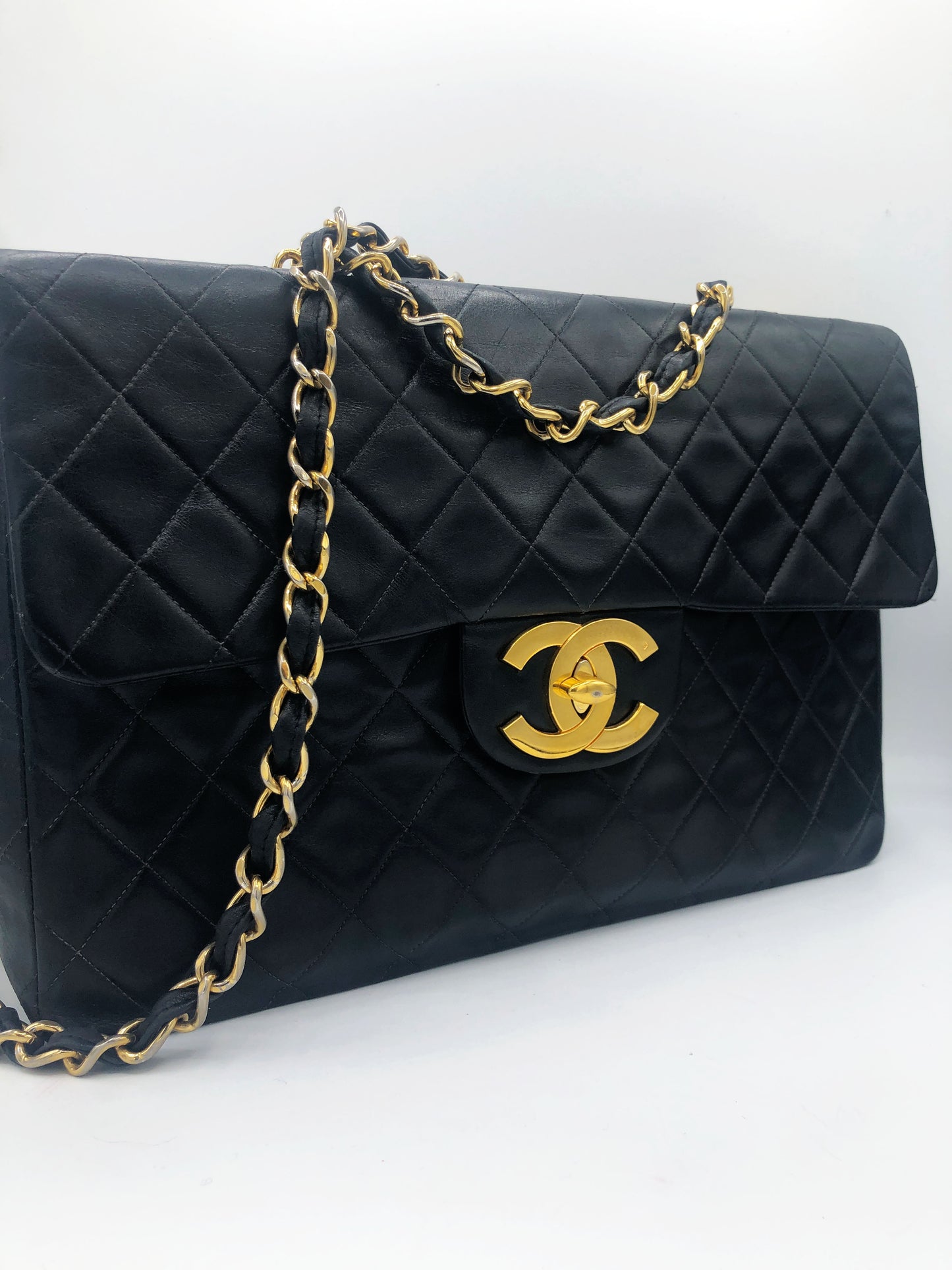 Sac chanel Maxi Jumbo noir timeless 