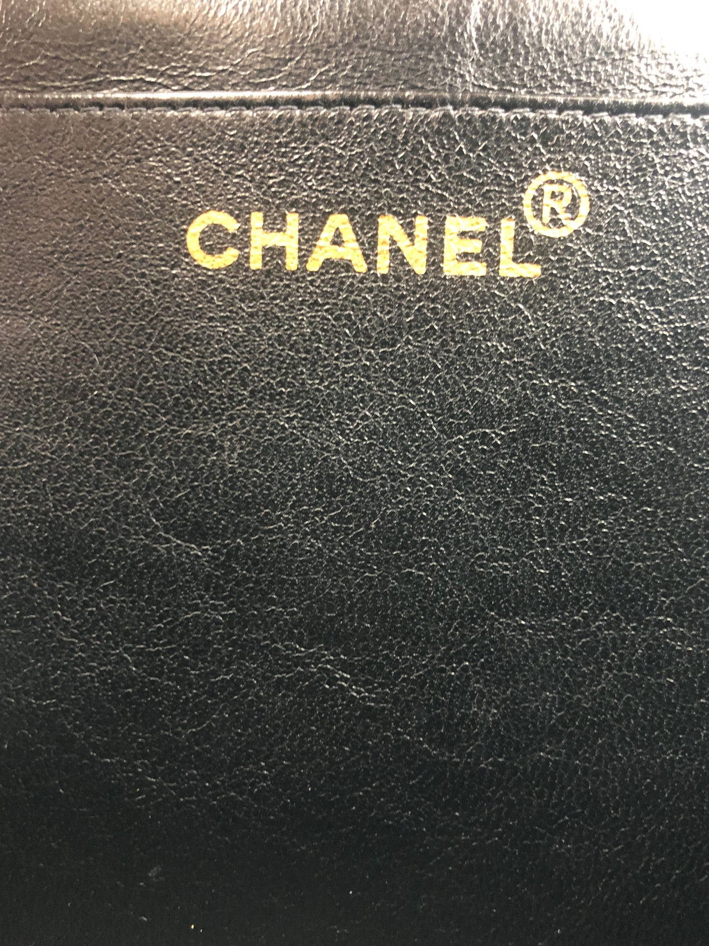 Sac Bandouliere Chanel Timeless Jumbo en cuir matellasé noir