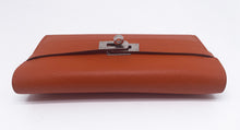 Load image into Gallery viewer, Hermès PORTEFEUILLE Kelly Orange Epsom
