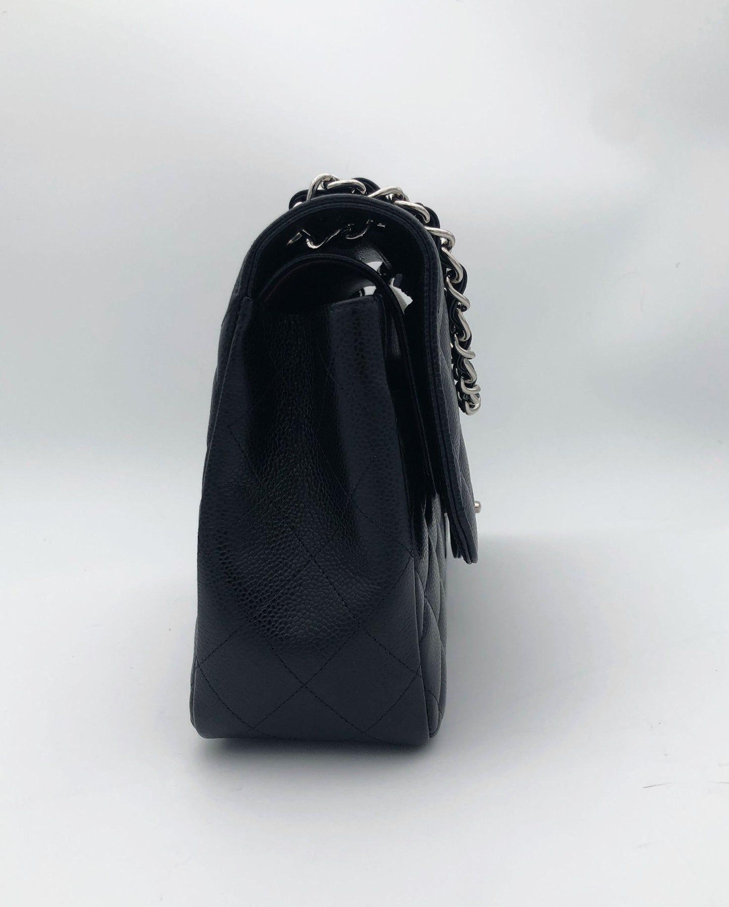 Chanel sac à bandoulière timeless / classique jumbo noir cuir caviar - Soline