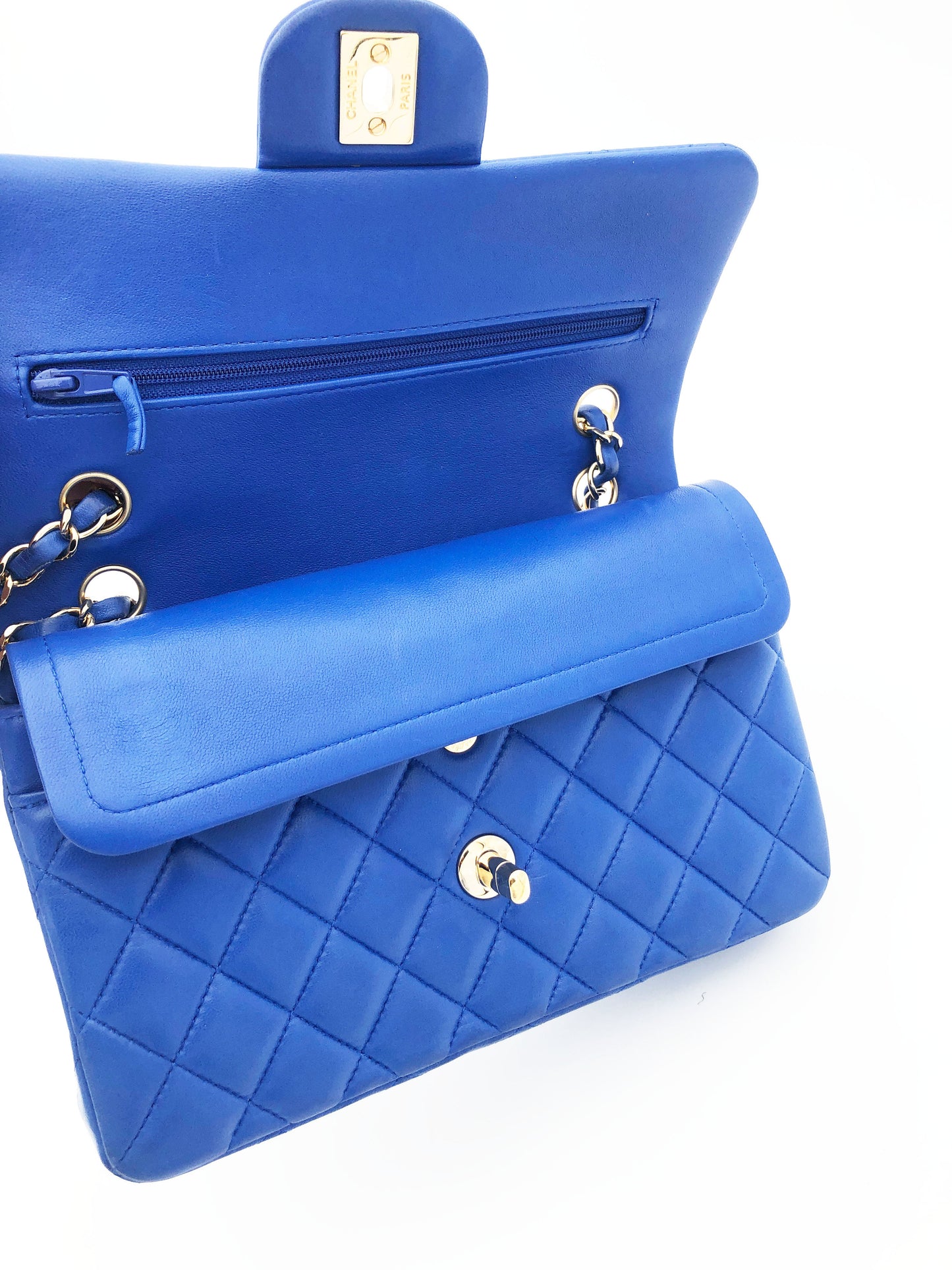Chanel sac à main timeless / classique en cuir lisse bleu - Soline