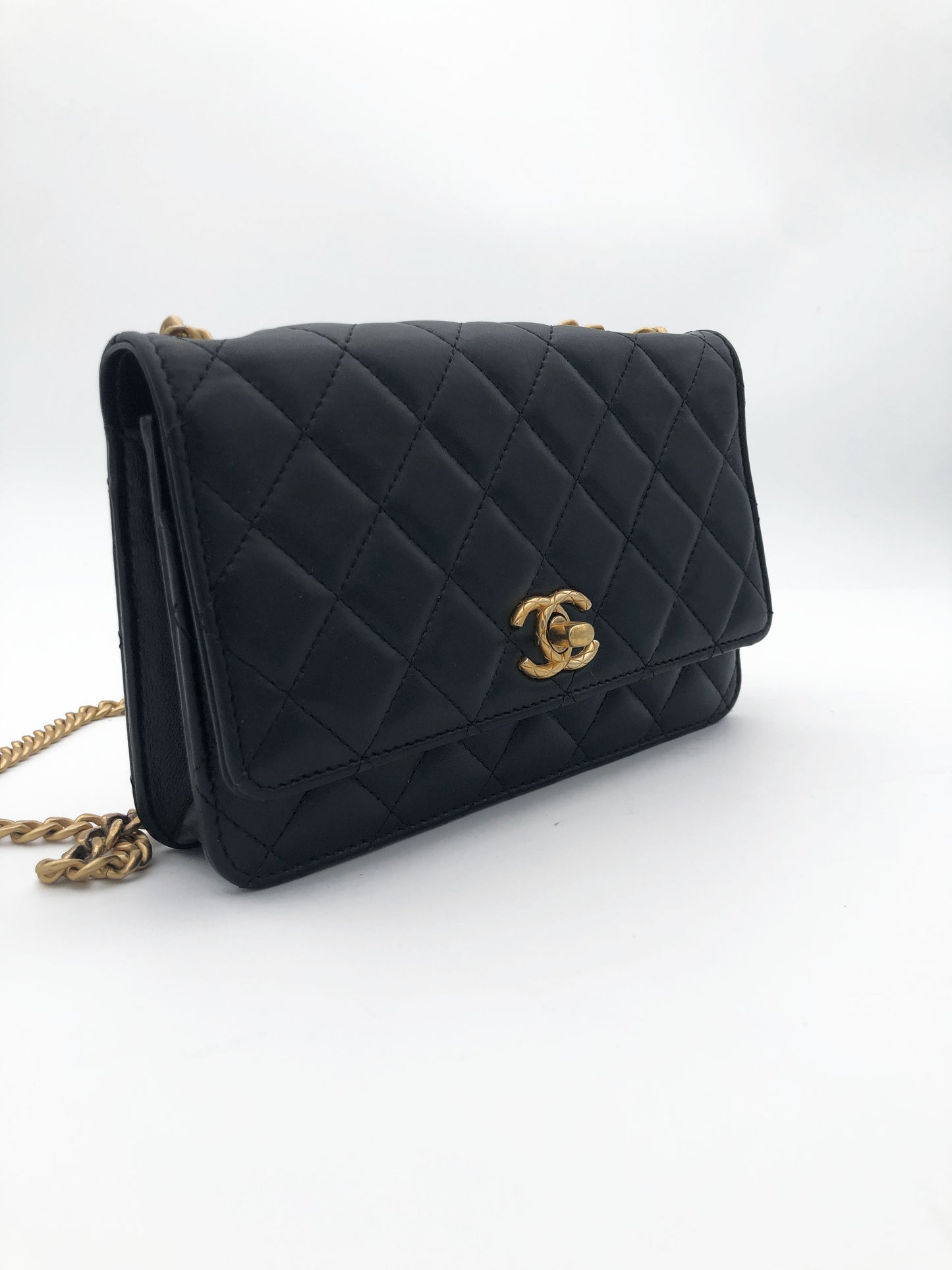 Chanel Sac bandoulière Pearl Crush wallet on chain cuir noir - Soline
