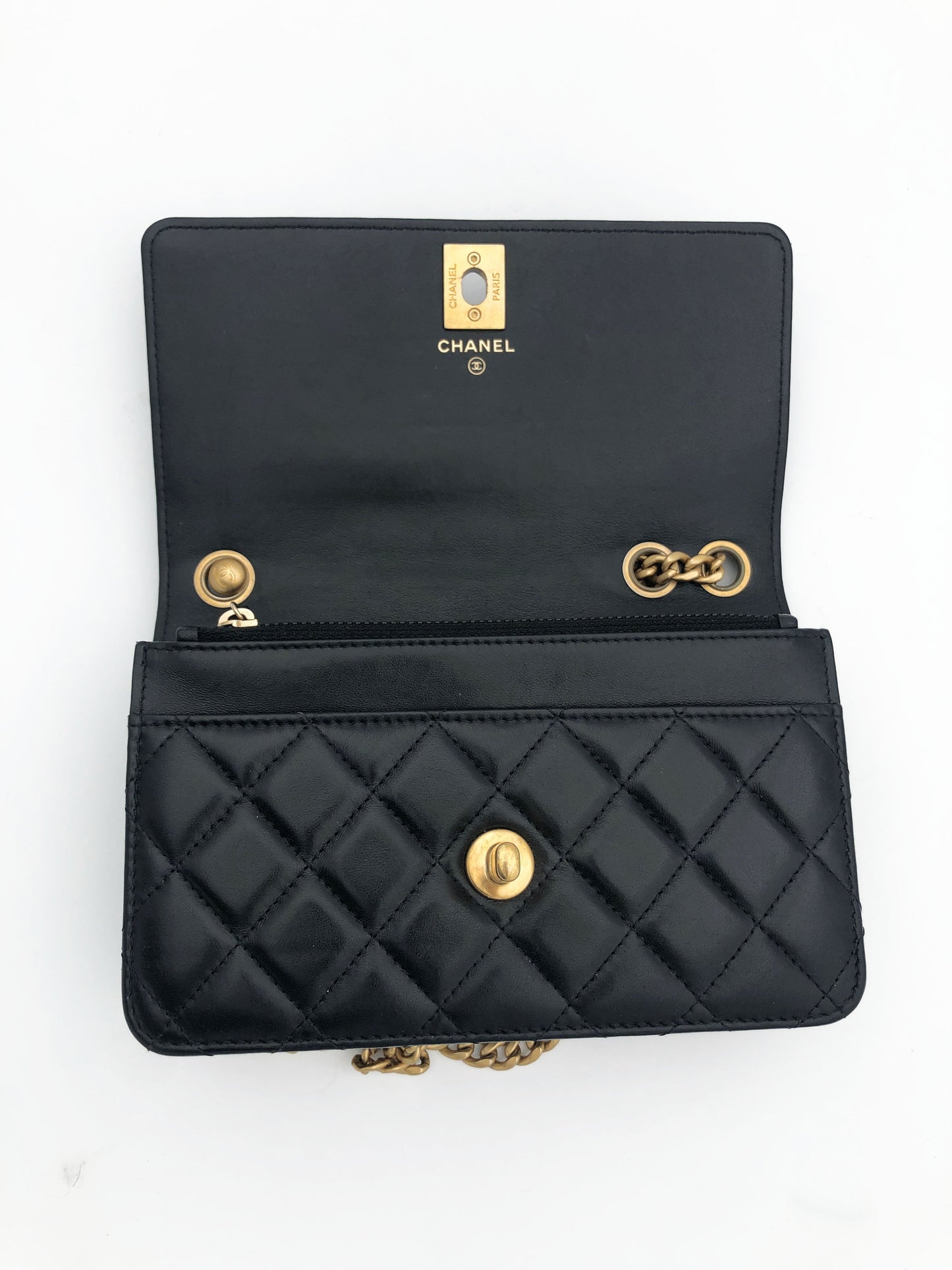 Chanel Sac bandoulière Pearl Crush wallet on chain cuir noir - Soline