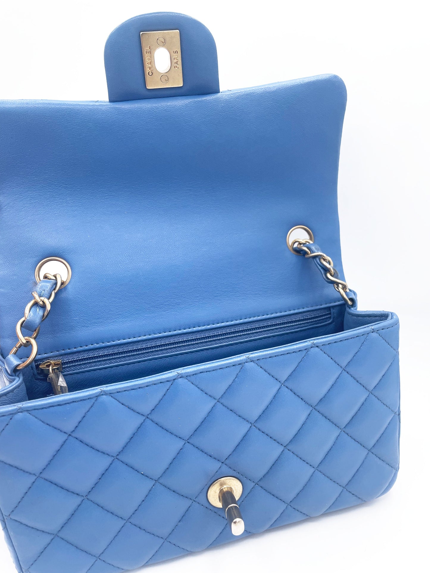 Chanel Timeless Mini Rectangulaire Agneau Bleu - Soline