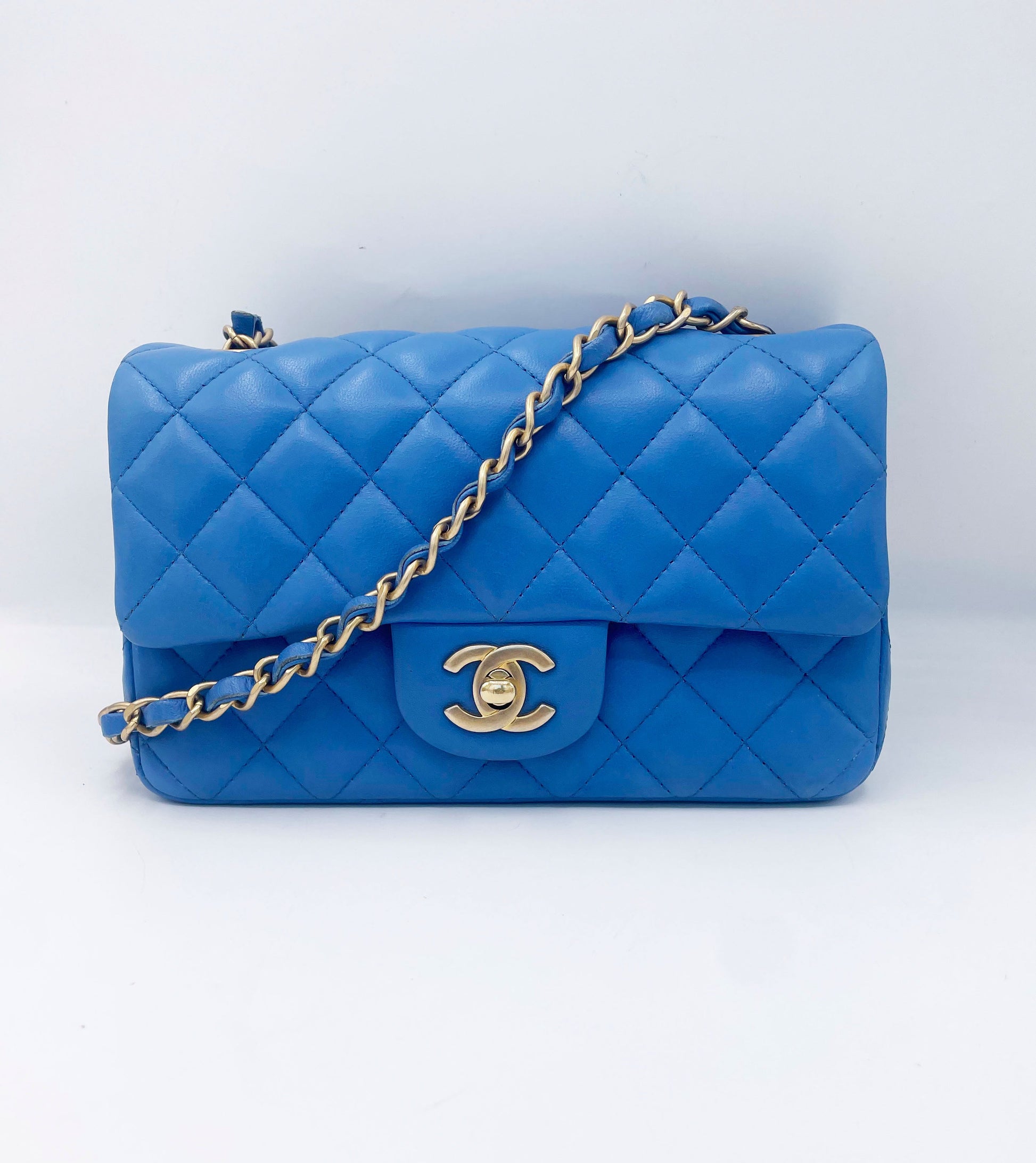 Chanel Timeless Mini Rectangulaire Agneau Bleu - Soline