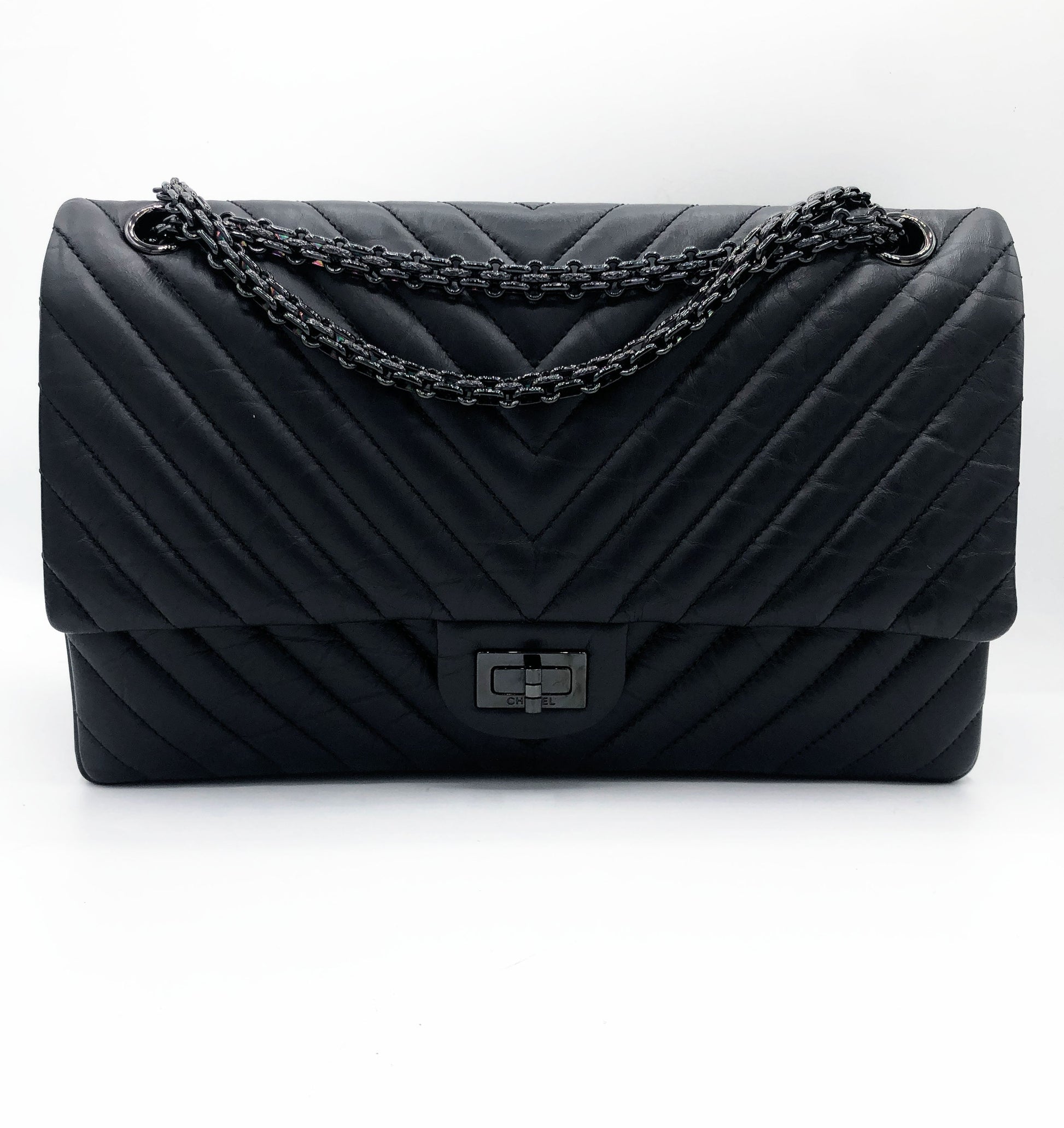 Grand Sac 2.55 Chanel So Black Chevron à double rabat - Soline