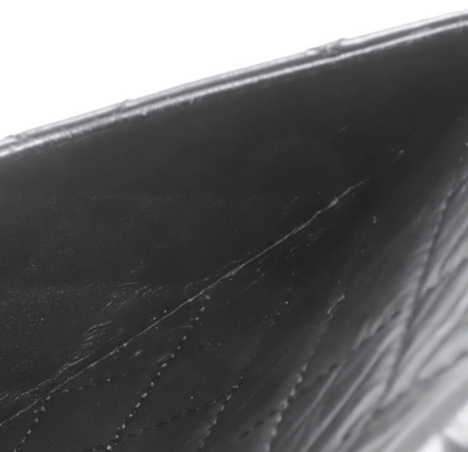 Grand Sac à main Chanel 2.55 Reissue en cuir de veau vieilli noir - Soline