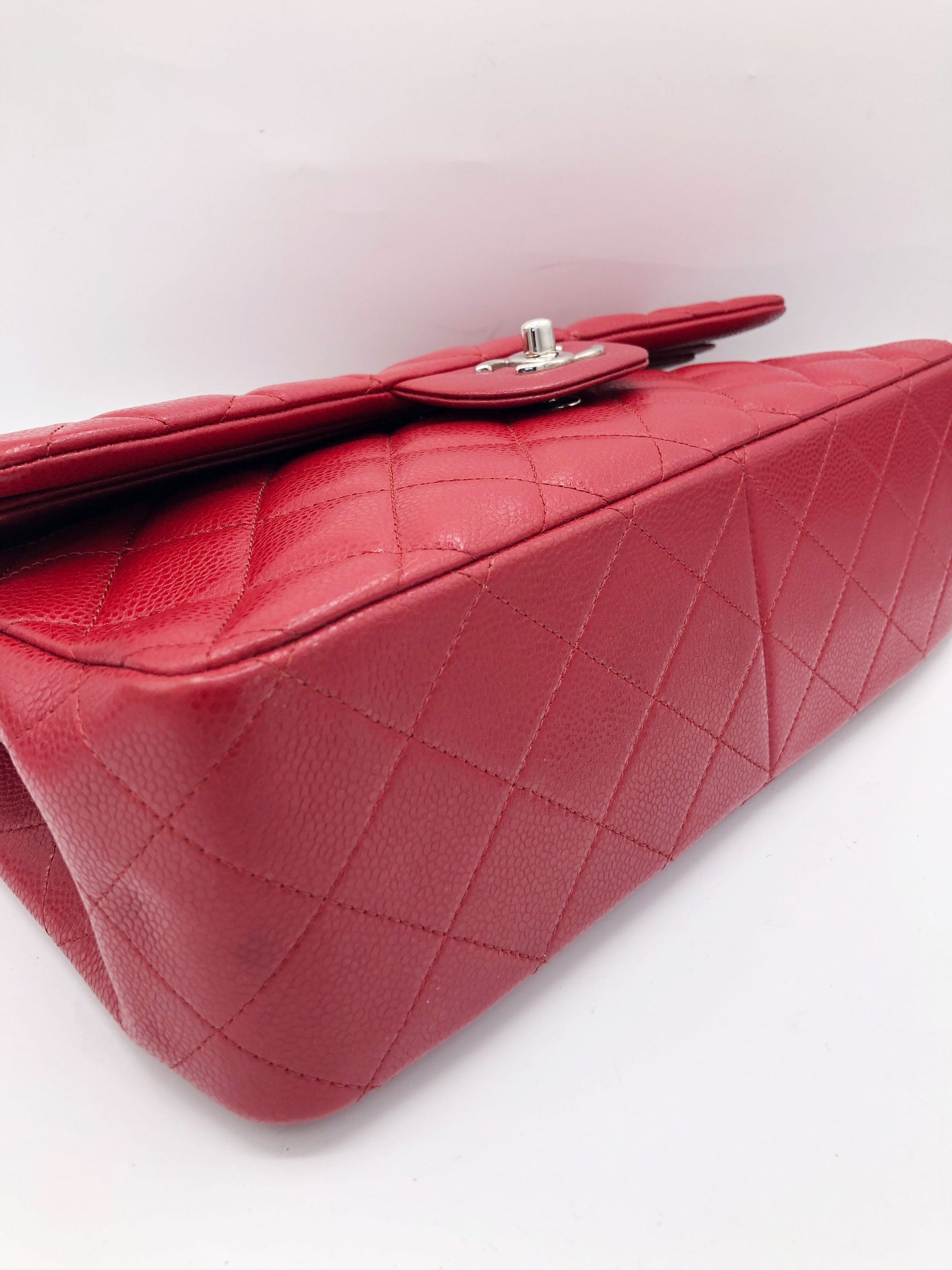 Grand Sac Chanel classique / timeless matelassé en cuir rouge caviar - Soline