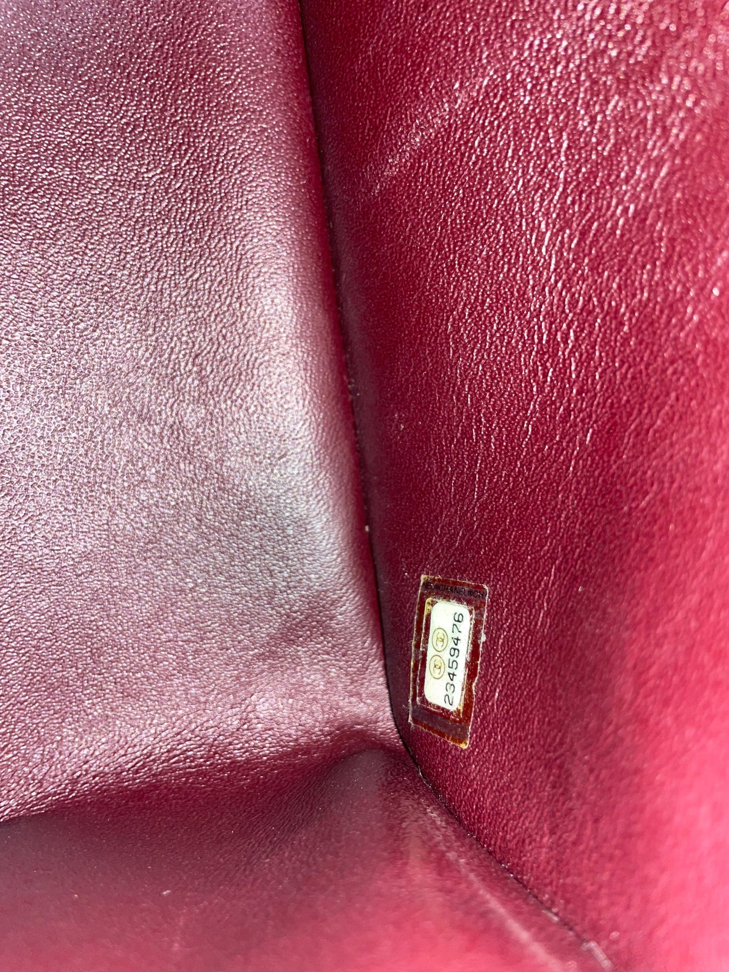 Grand Sac Classique Chanel Veau grainé et métal doré Noir - Soline