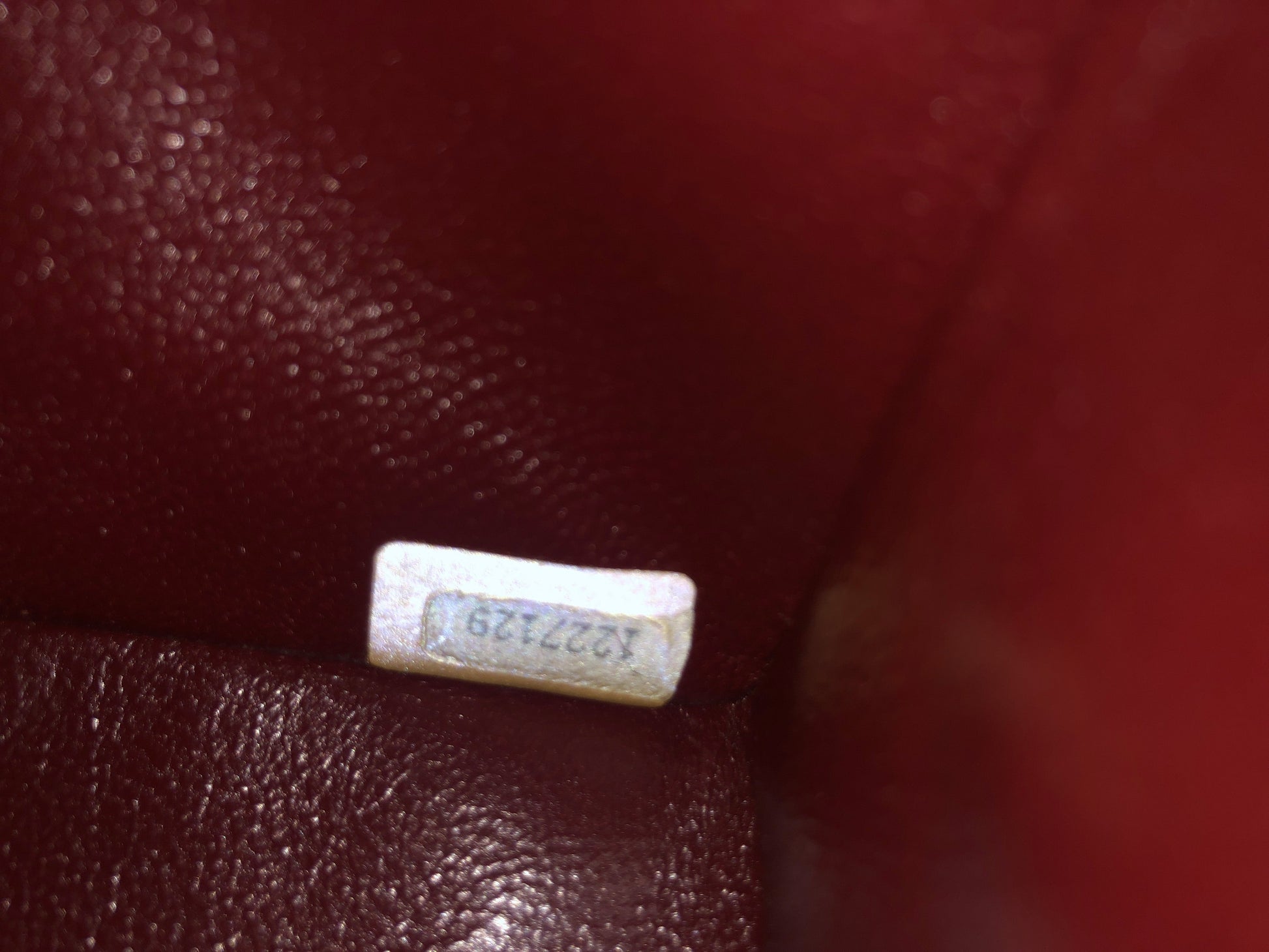 Magnifique Sac à main bandoulière Chanel Timeless en jersey navy - Soline