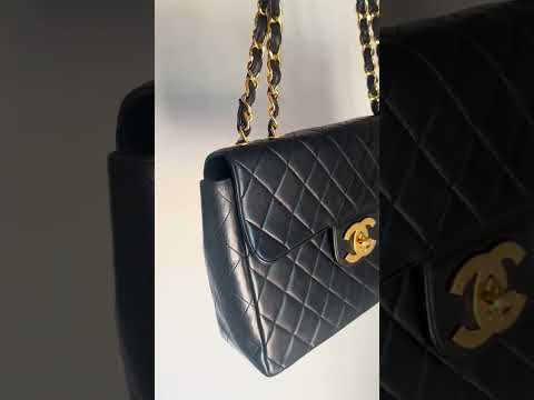 Sac Chanel Jumbo en cuir noir plaqué or 24K - Soline