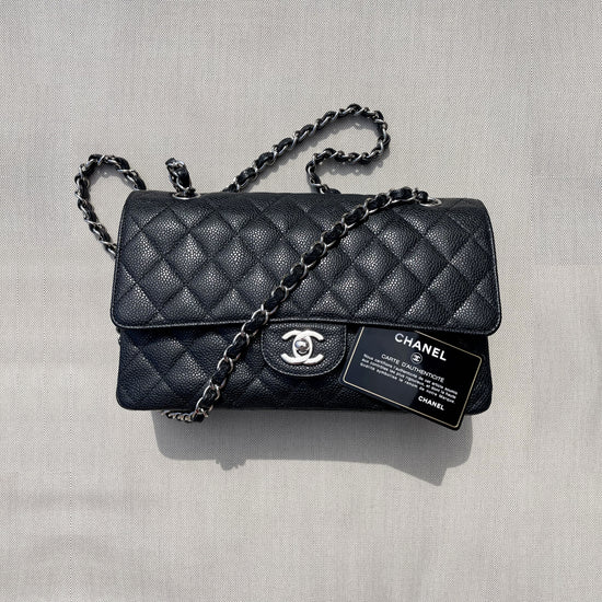 Sac Chanel Classique en cuir caviar noir & métal argenté - Soline