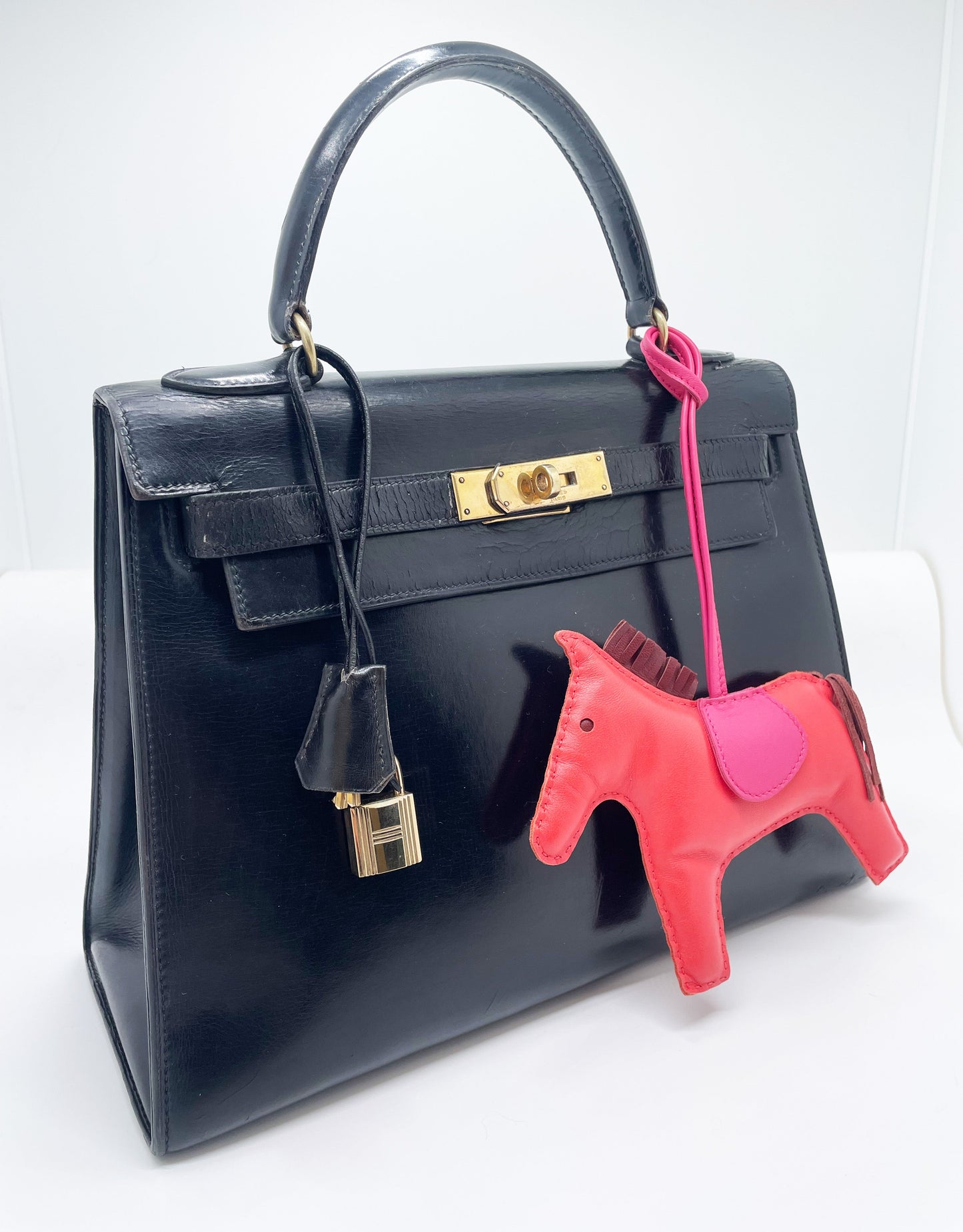 Sac à Main Hermès Kelly 28 en Cuir box noir sellier - Soline