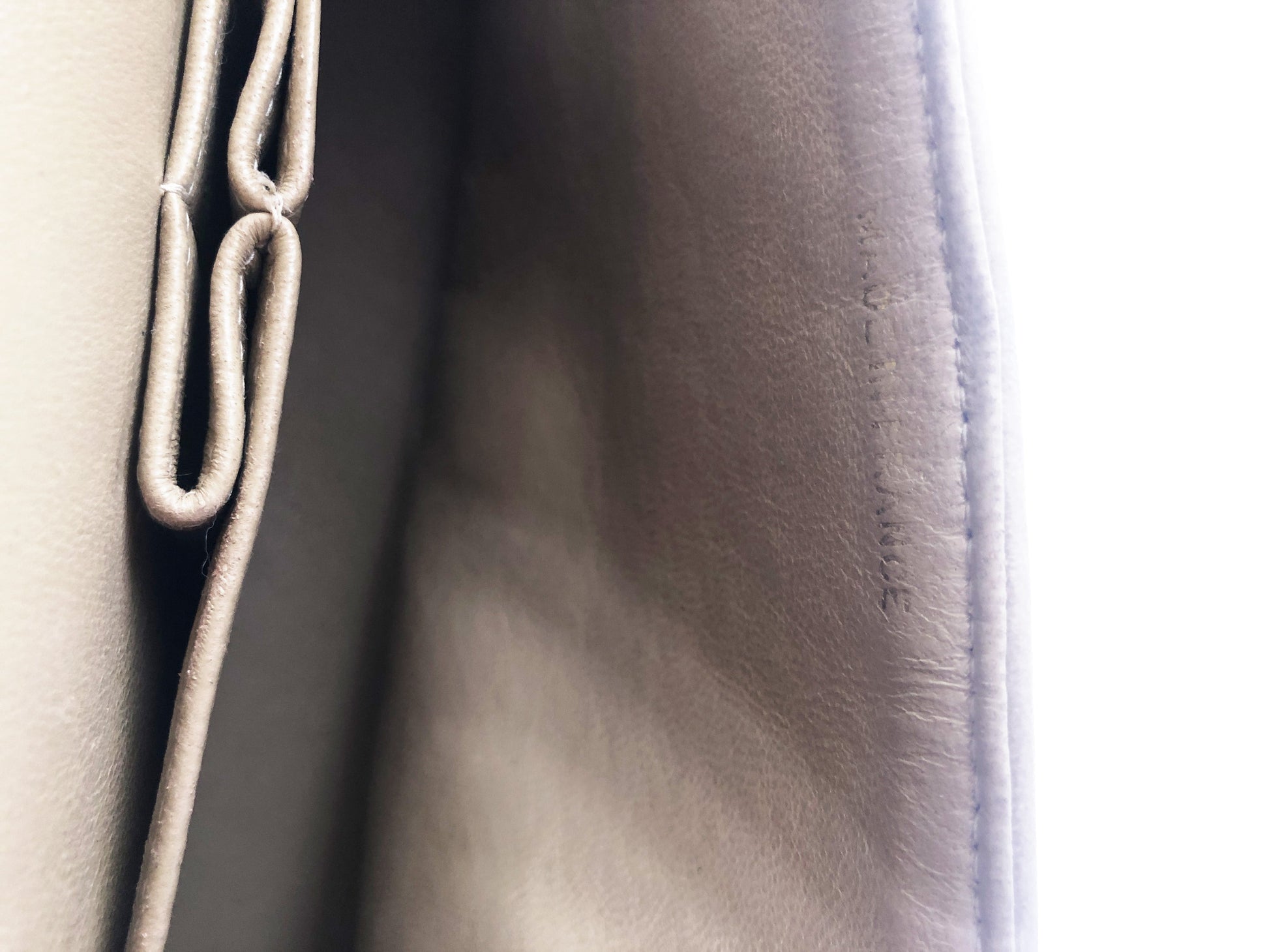 Sac a main Timeless medium 25 cm à double rabat en cuir d'agneau matelassé beige - Soline