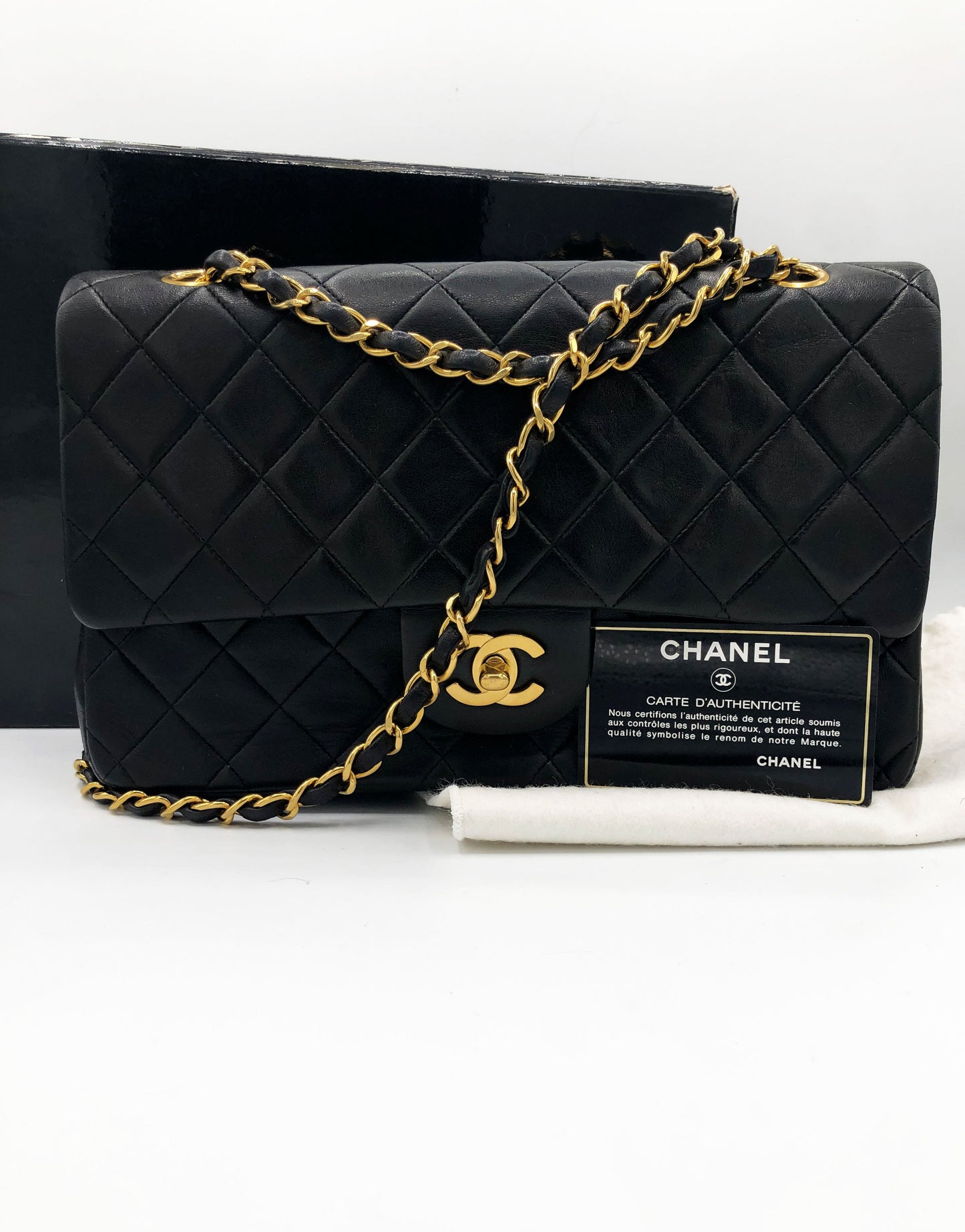 SAC BANDOULIERE TIMELESS / CLASSIQUE AGNEAU NOIR - Soline