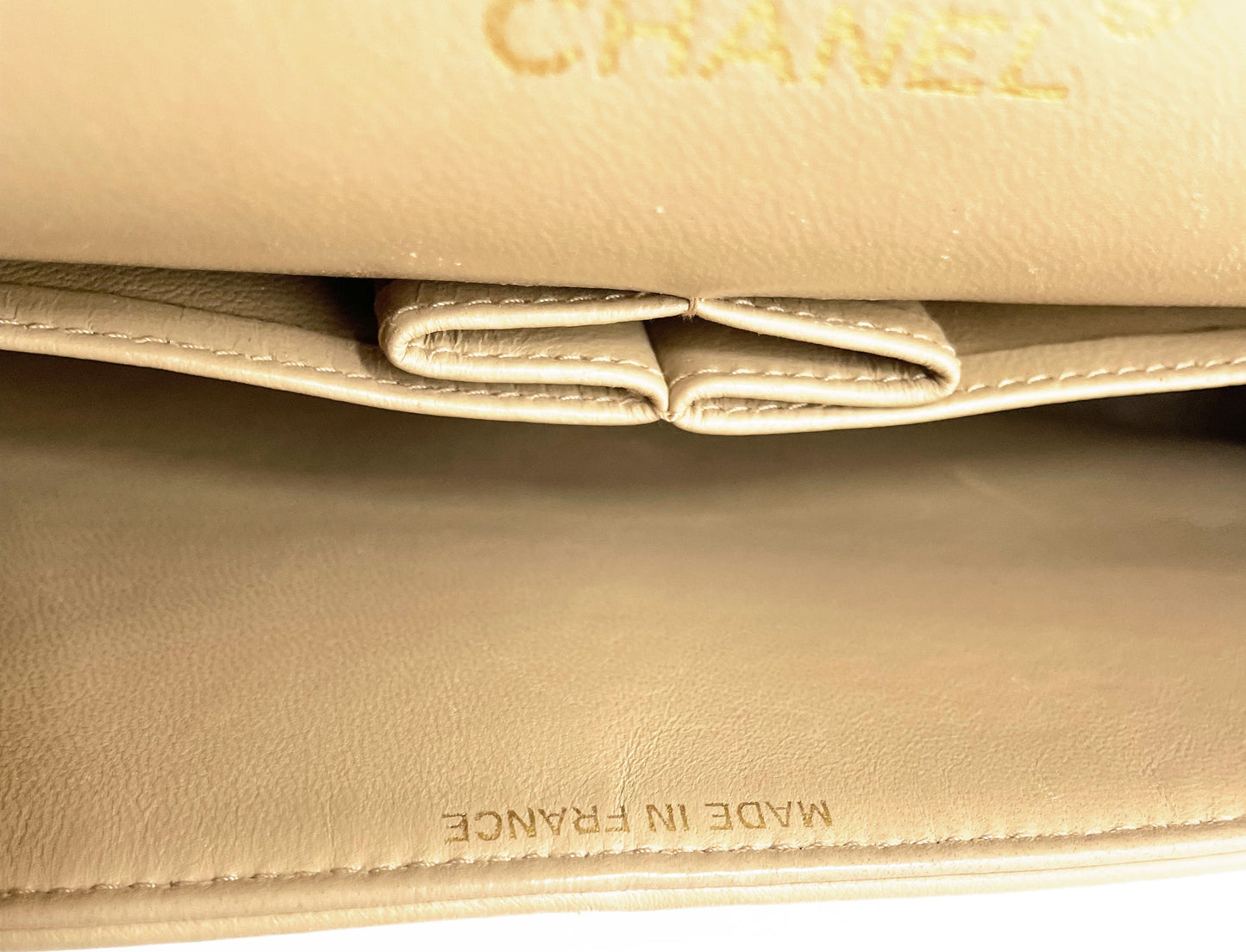 Sac bandoulière Timeless médium en cuir beige - Soline