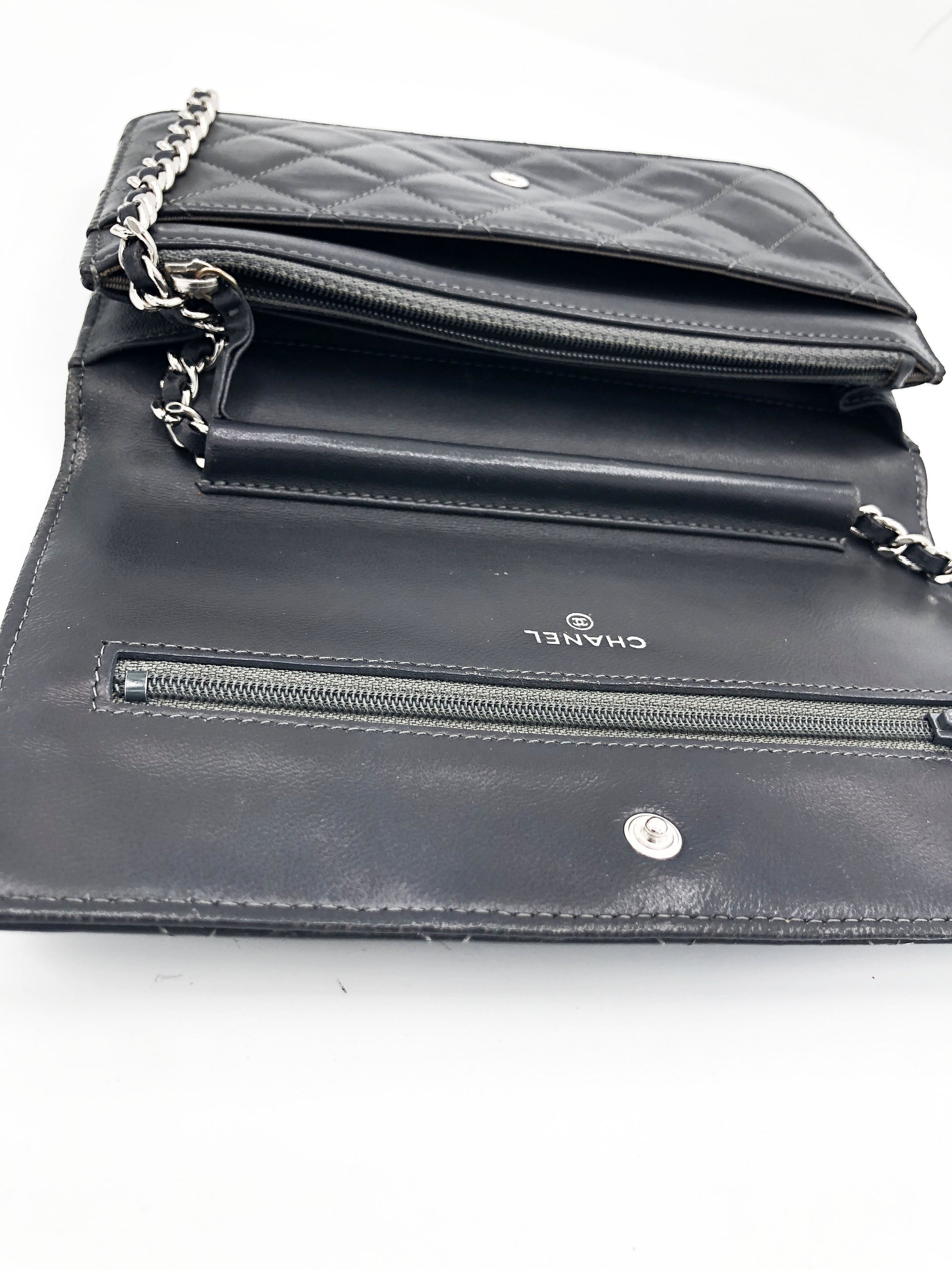 Sac bandouliere Wallet on chain Chanel timeless / classiqure matelassé en cuir lisse Gris - Soline