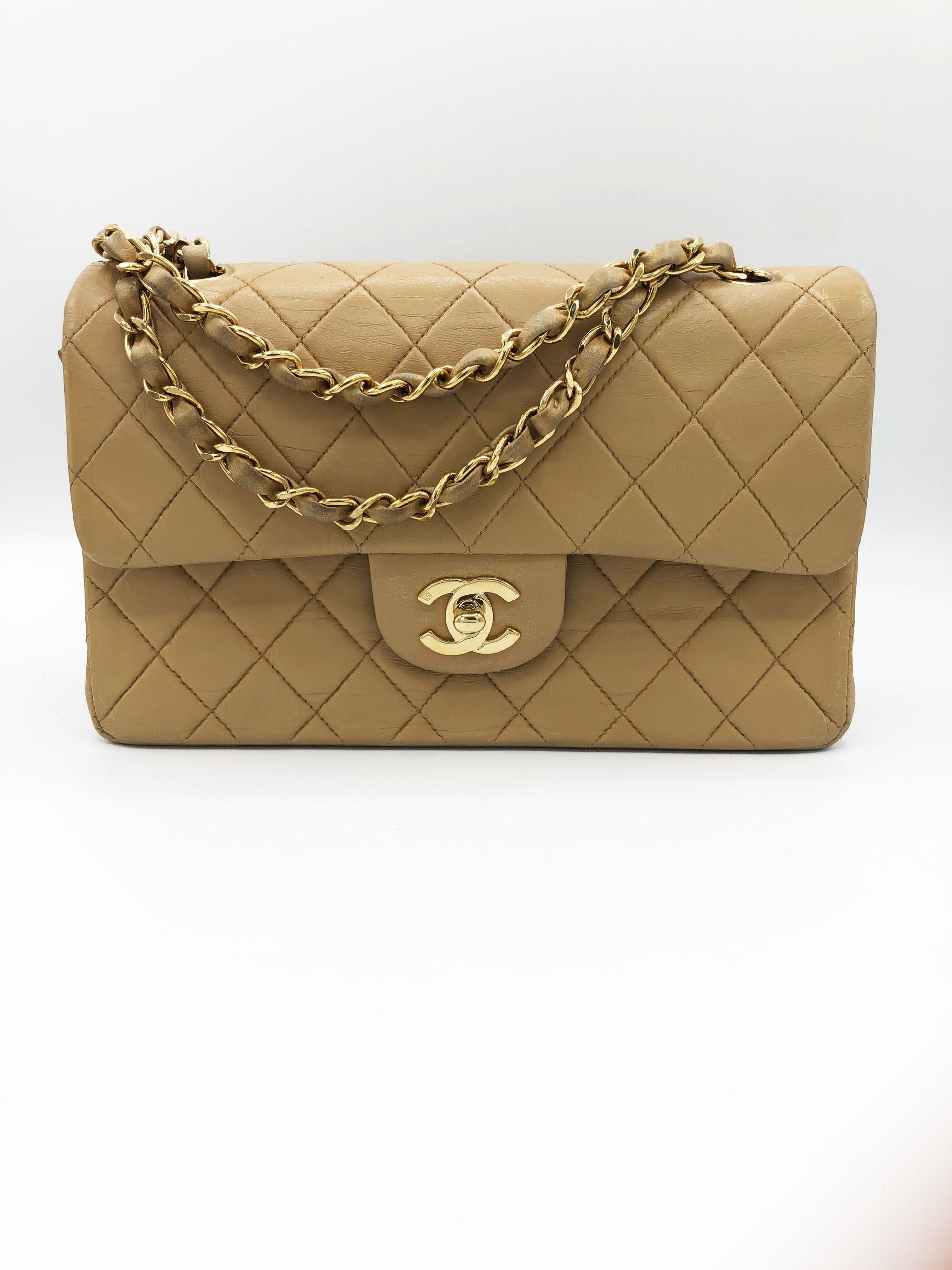 SAC CHANEL BEIGE TIMELESS MINI CUIR D'AGNEAU VINTAGE - Soline