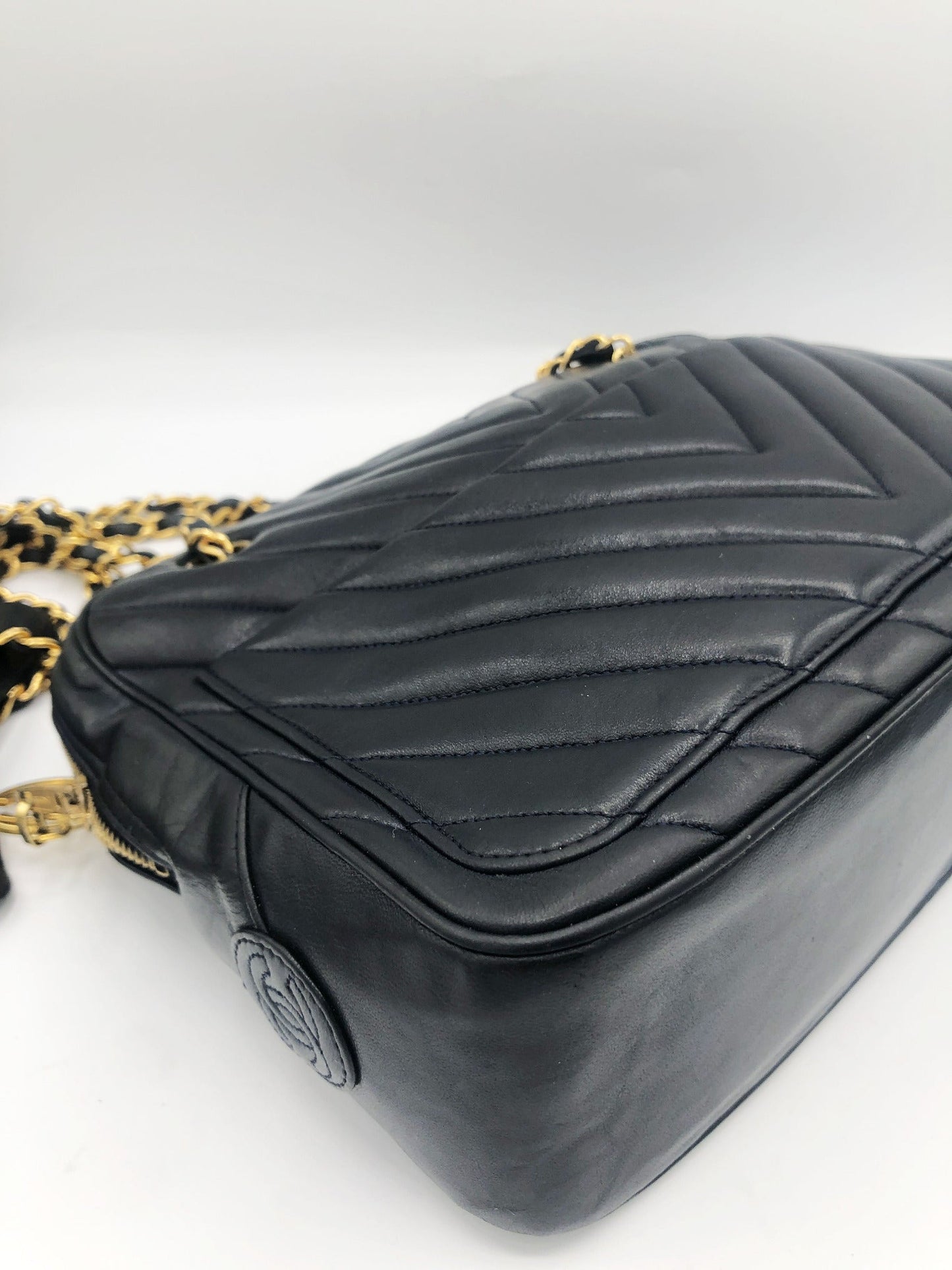 SAC CHANEL CAMERA CHEVRON AGNEAU NOIR - Soline