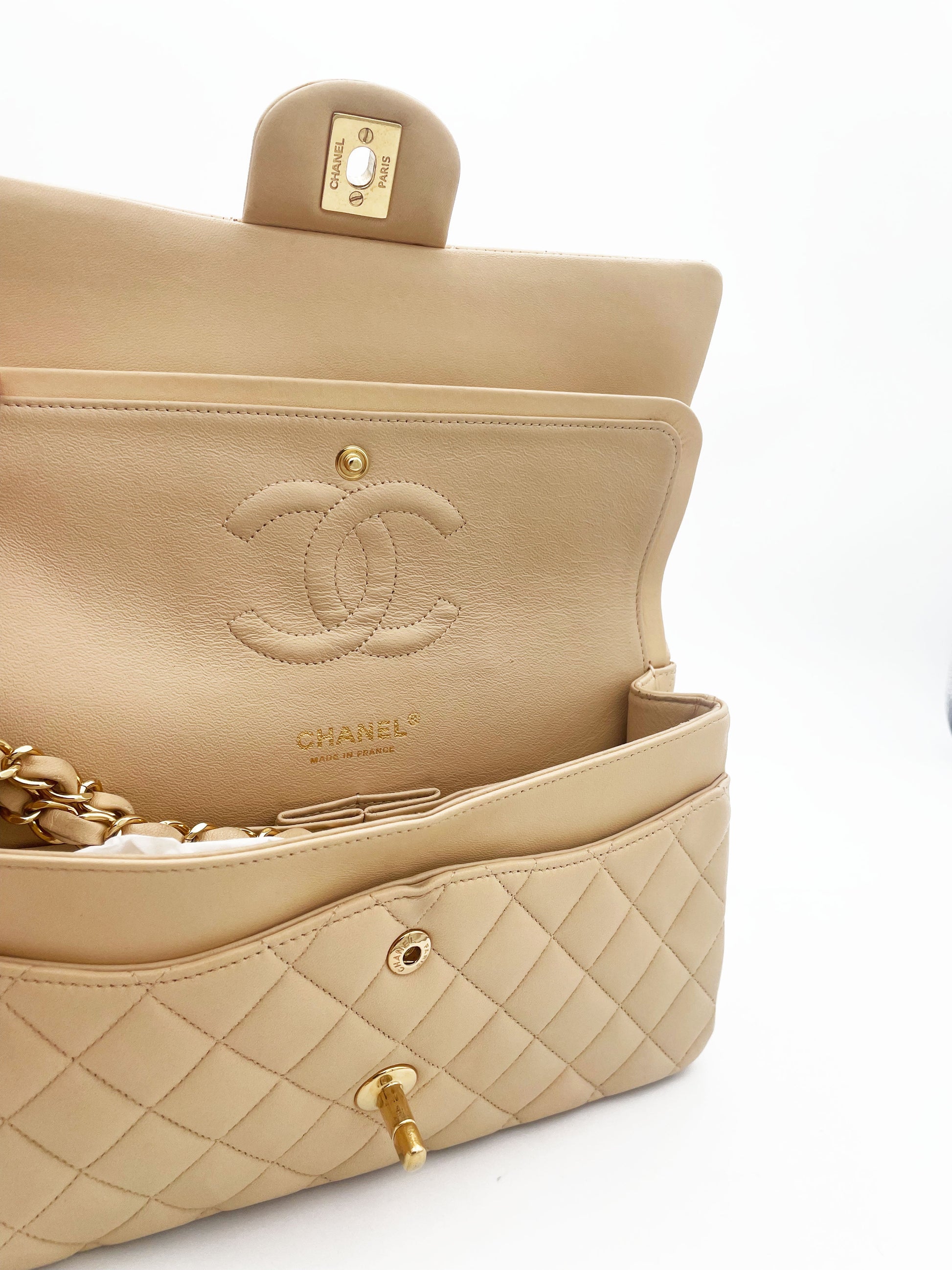 Sac Chanel Classique en cuir beige - Soline