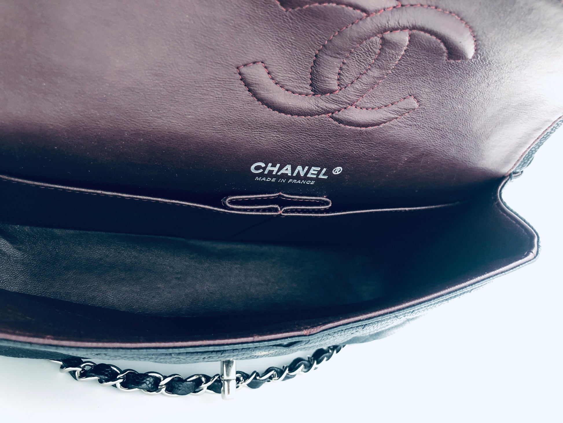 Sac Chanel Classique en cuir caviar noir & métal argenté - Soline